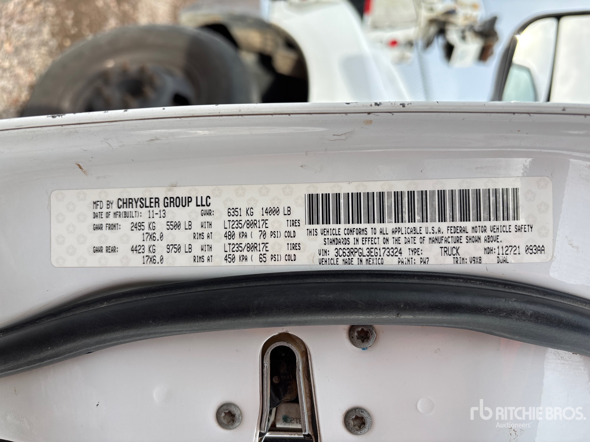 General Appearance with Numéro de série/Numéro d'identification du véhicule automobile