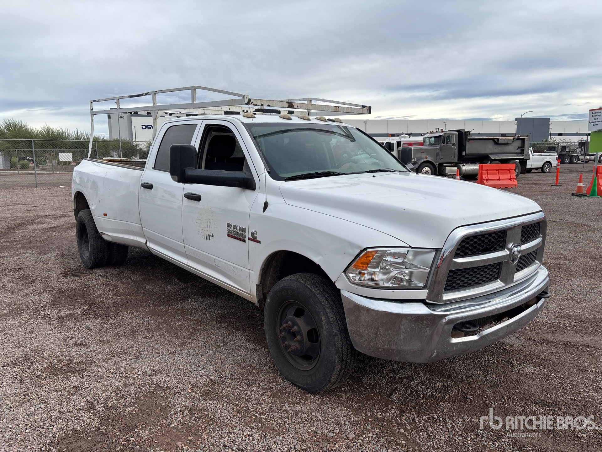 General Appearance with Image, coin avant droit