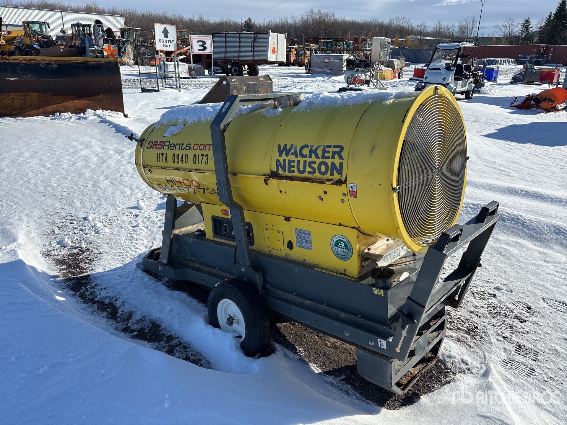 General Appearance with Picture, Right Rear Corner