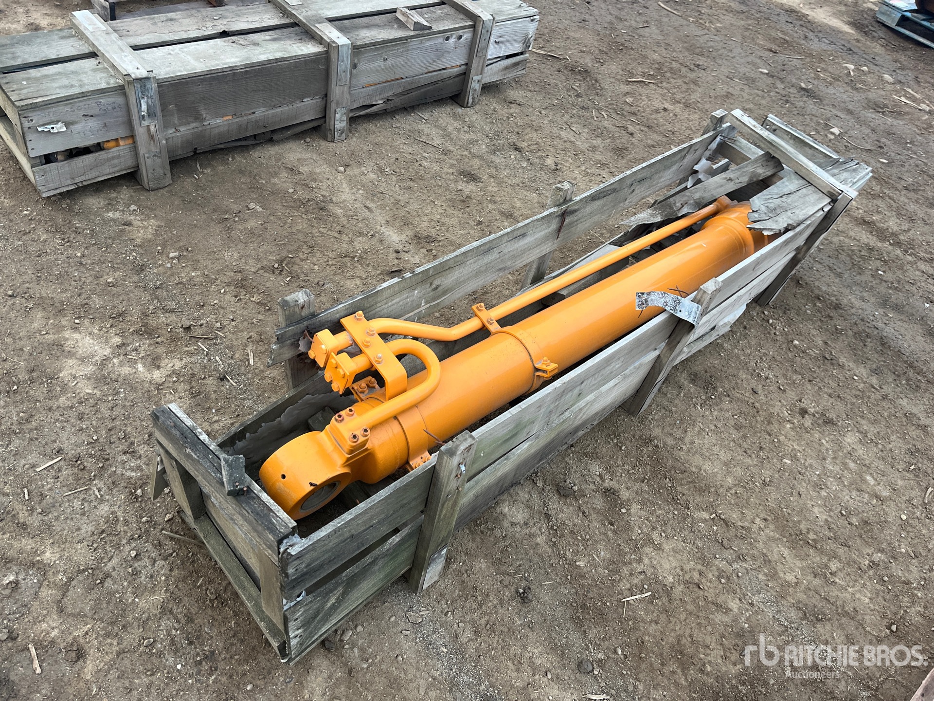 General Appearance with Bild, Ecke hinten links