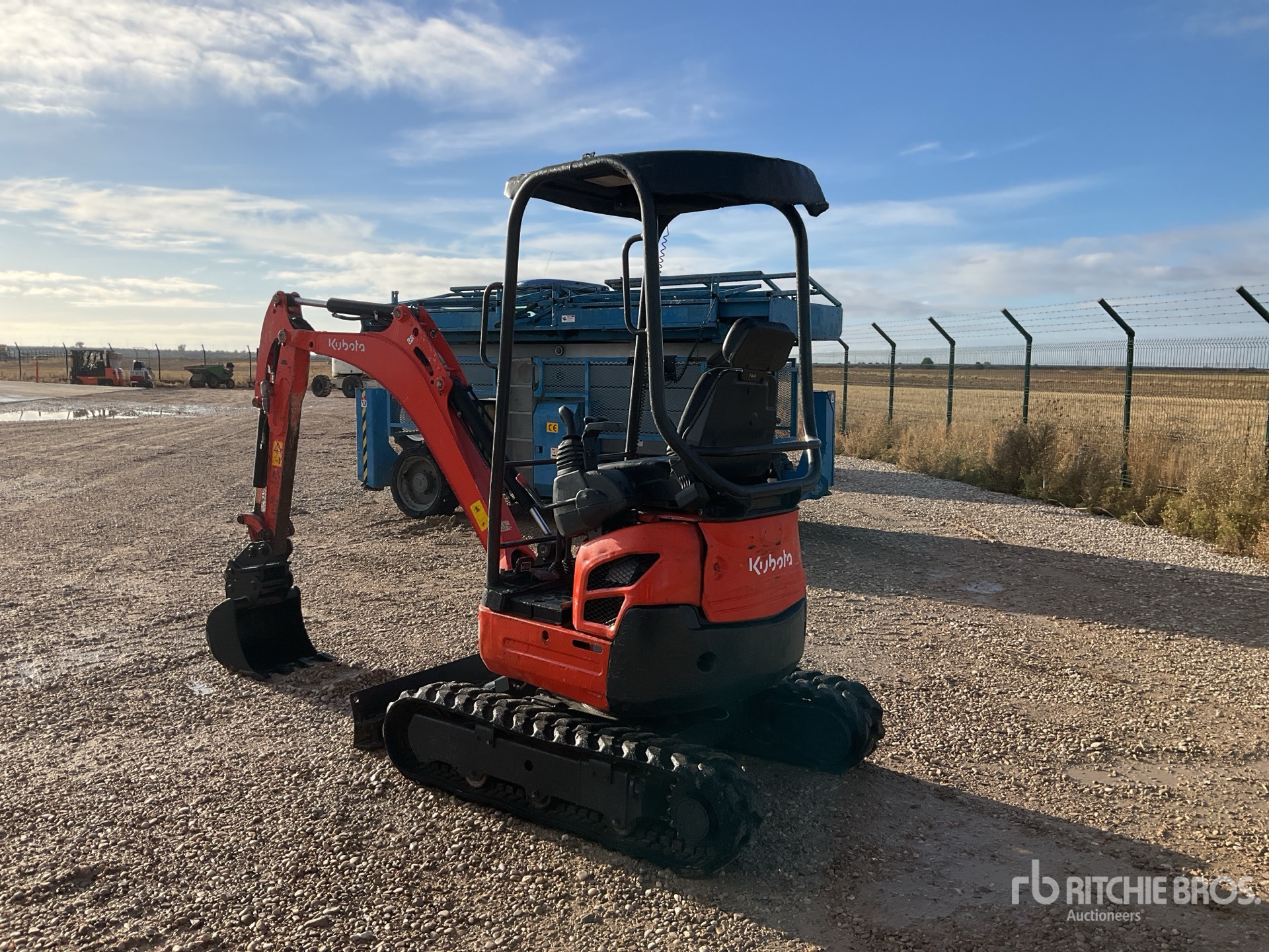 General Appearance with Picture, Left Rear Corner