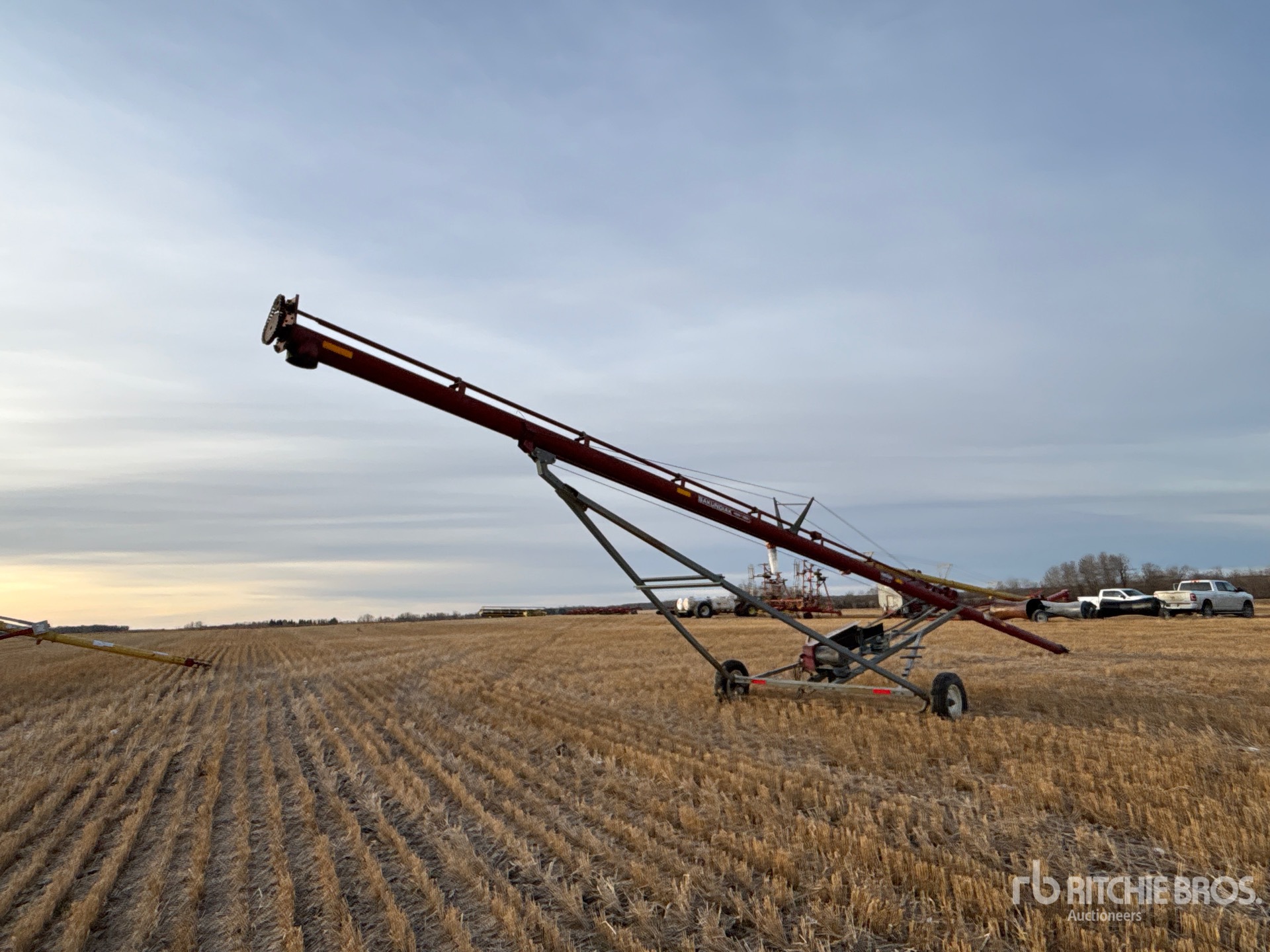 General Appearance with Imagen: esquina trasera derecha