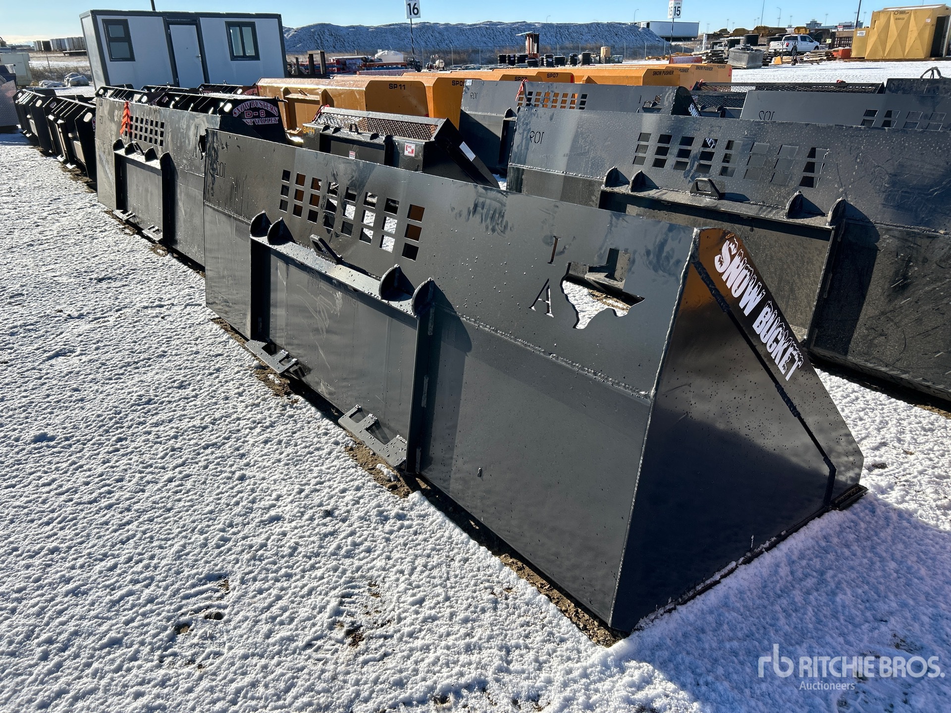 General Appearance with Bild, Ecke hinten rechts