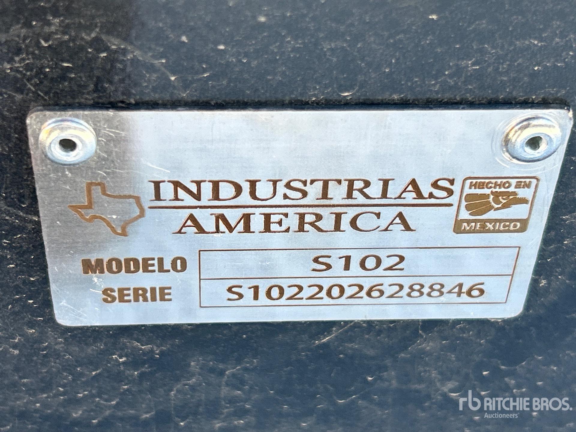 General Appearance with Seriennummer / FIN