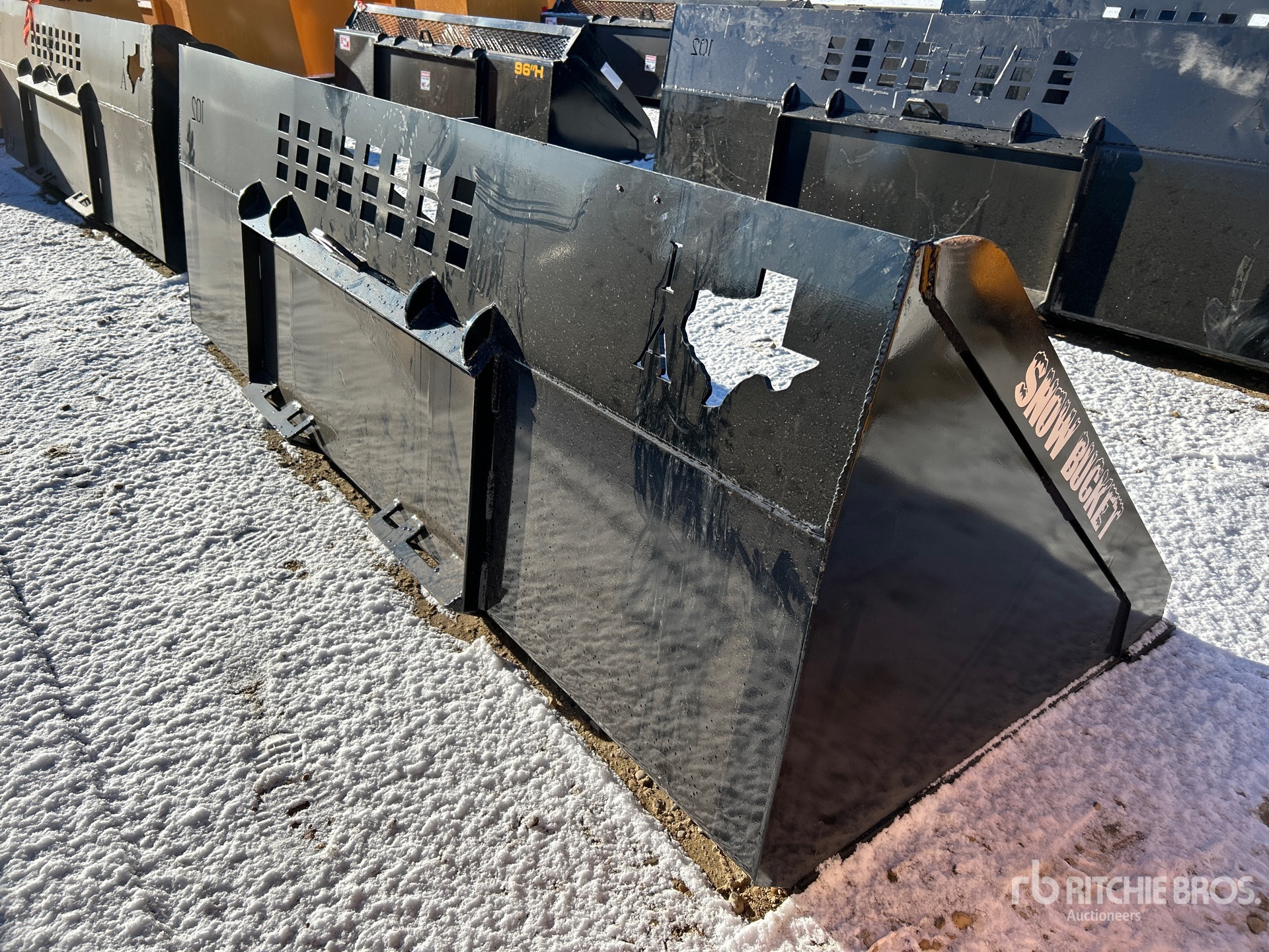 General Appearance with Bild, Ecke hinten rechts