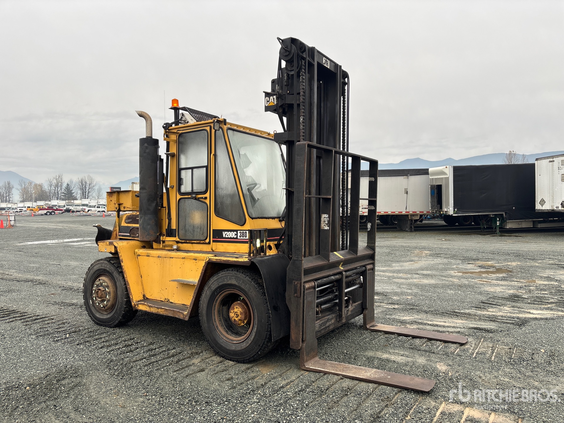 General Appearance with Foto, angolo anteriore destro