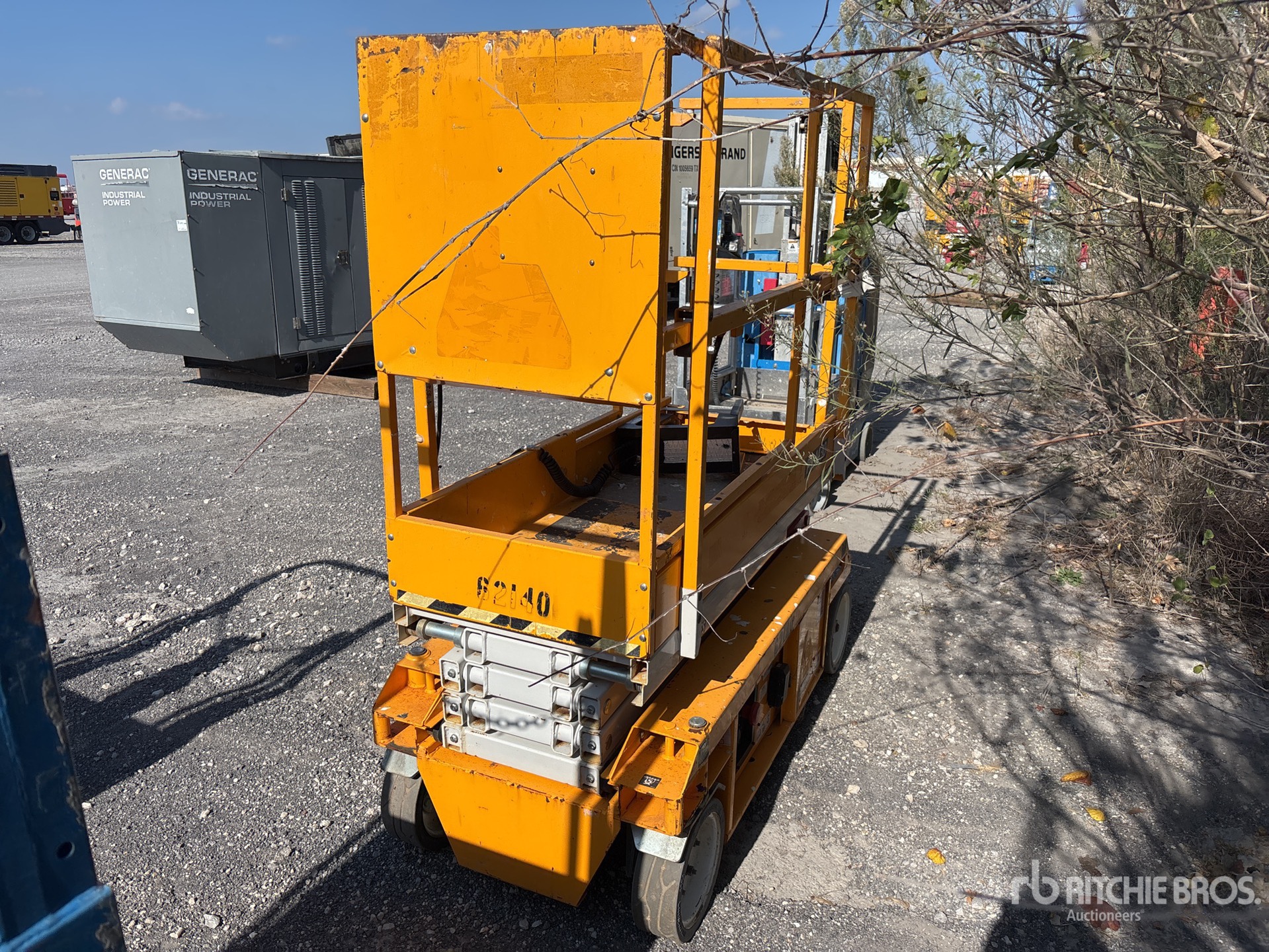 General Appearance with Featured Photo