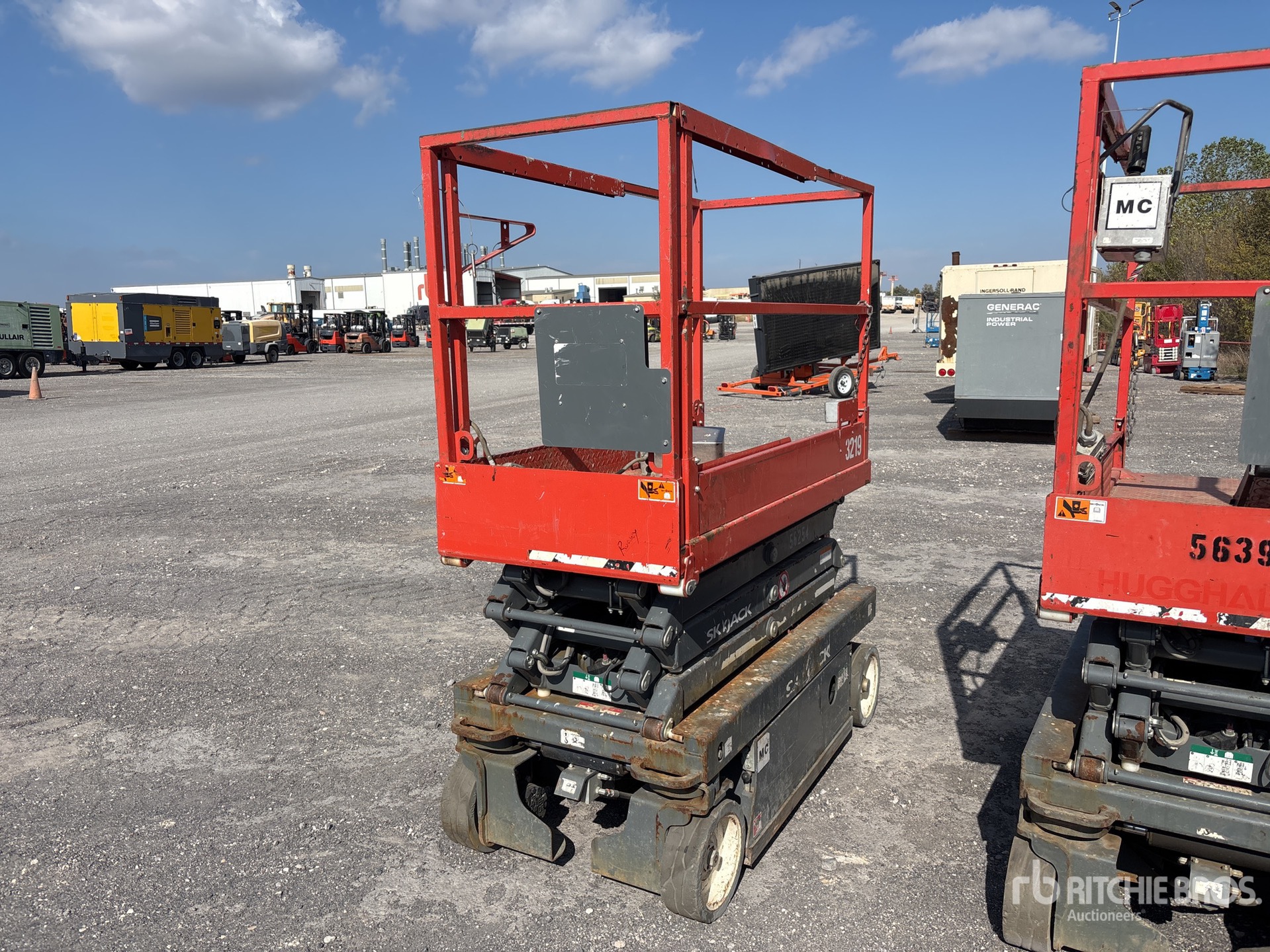 General Appearance with Imagen: esquina delantera izquierda