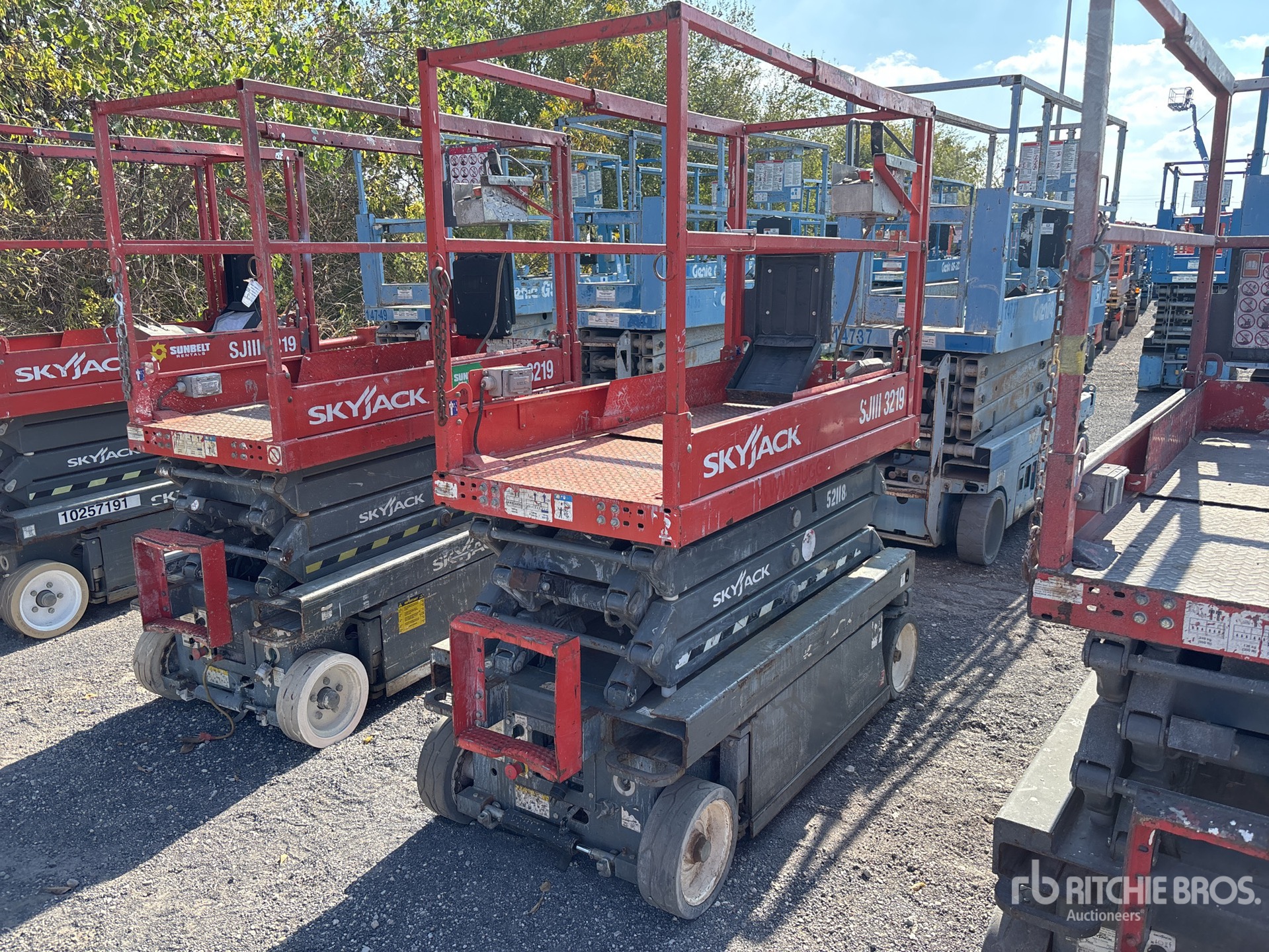 General Appearance with Imagen: esquina trasera derecha