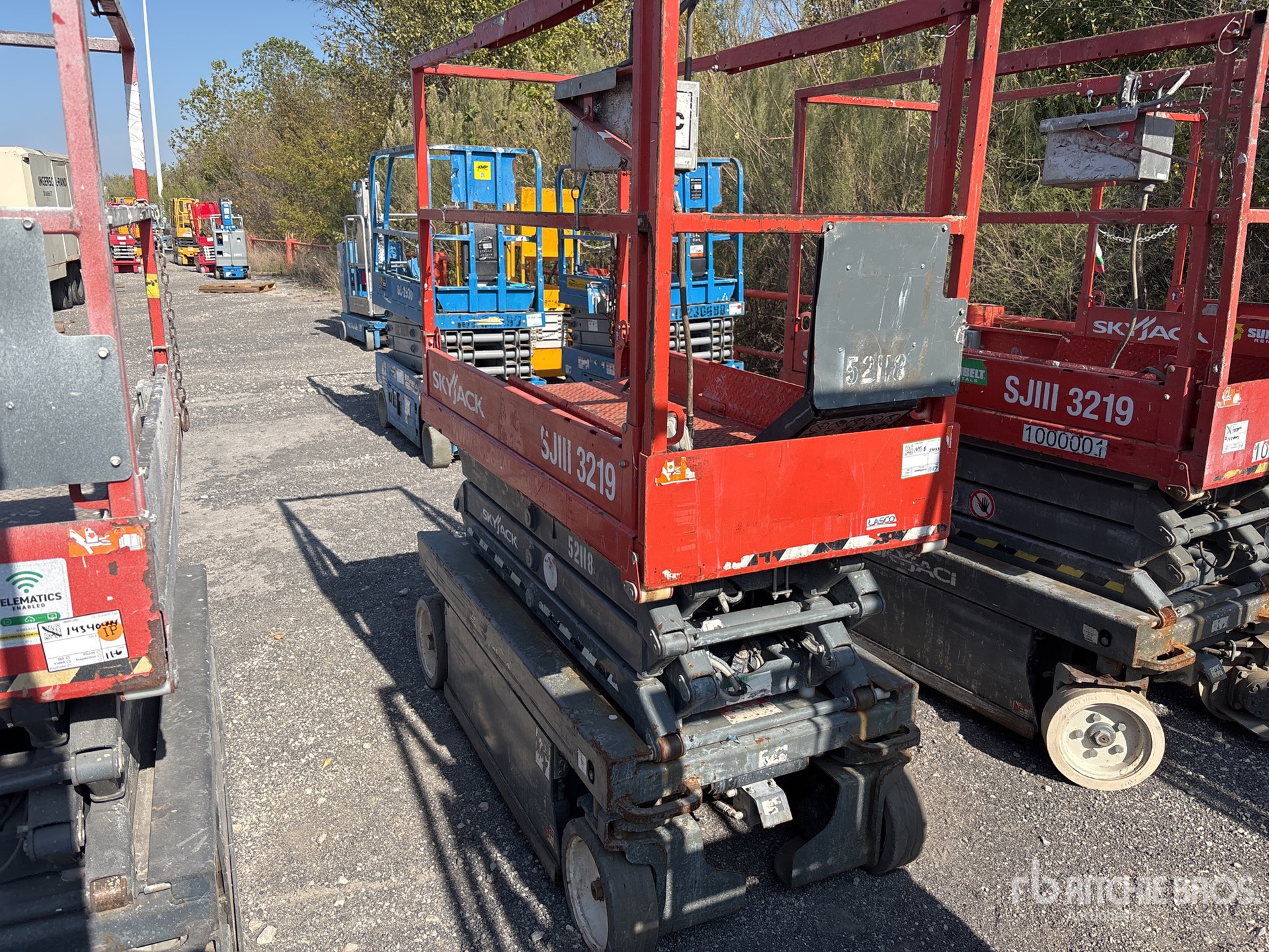 General Appearance with Imagen: esquina delantera derecha