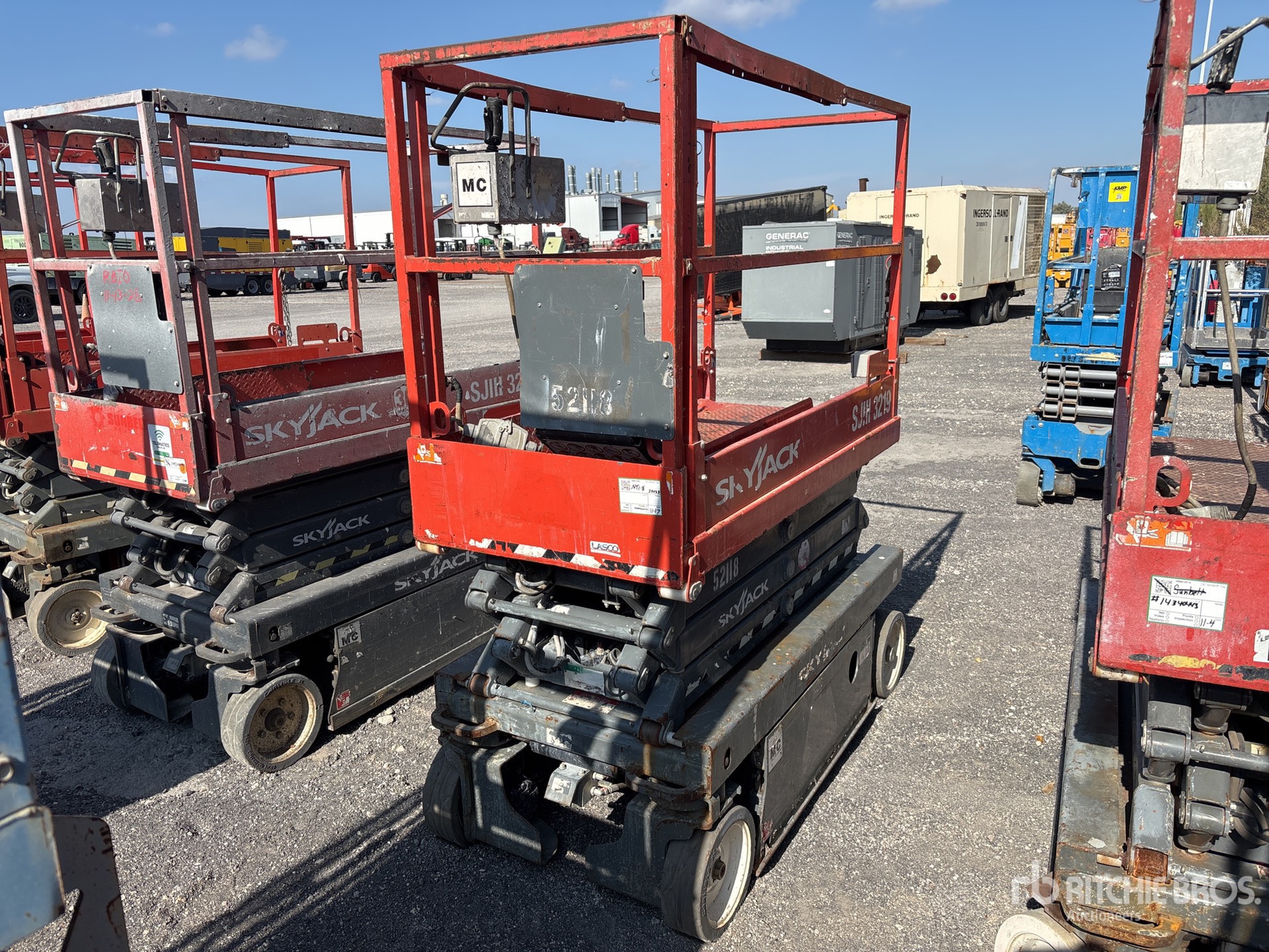 General Appearance with Imagen: esquina delantera izquierda