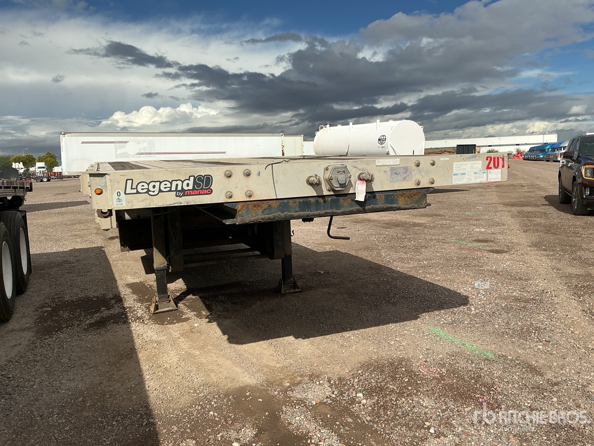 General Appearance with Picture, Right Front Corner