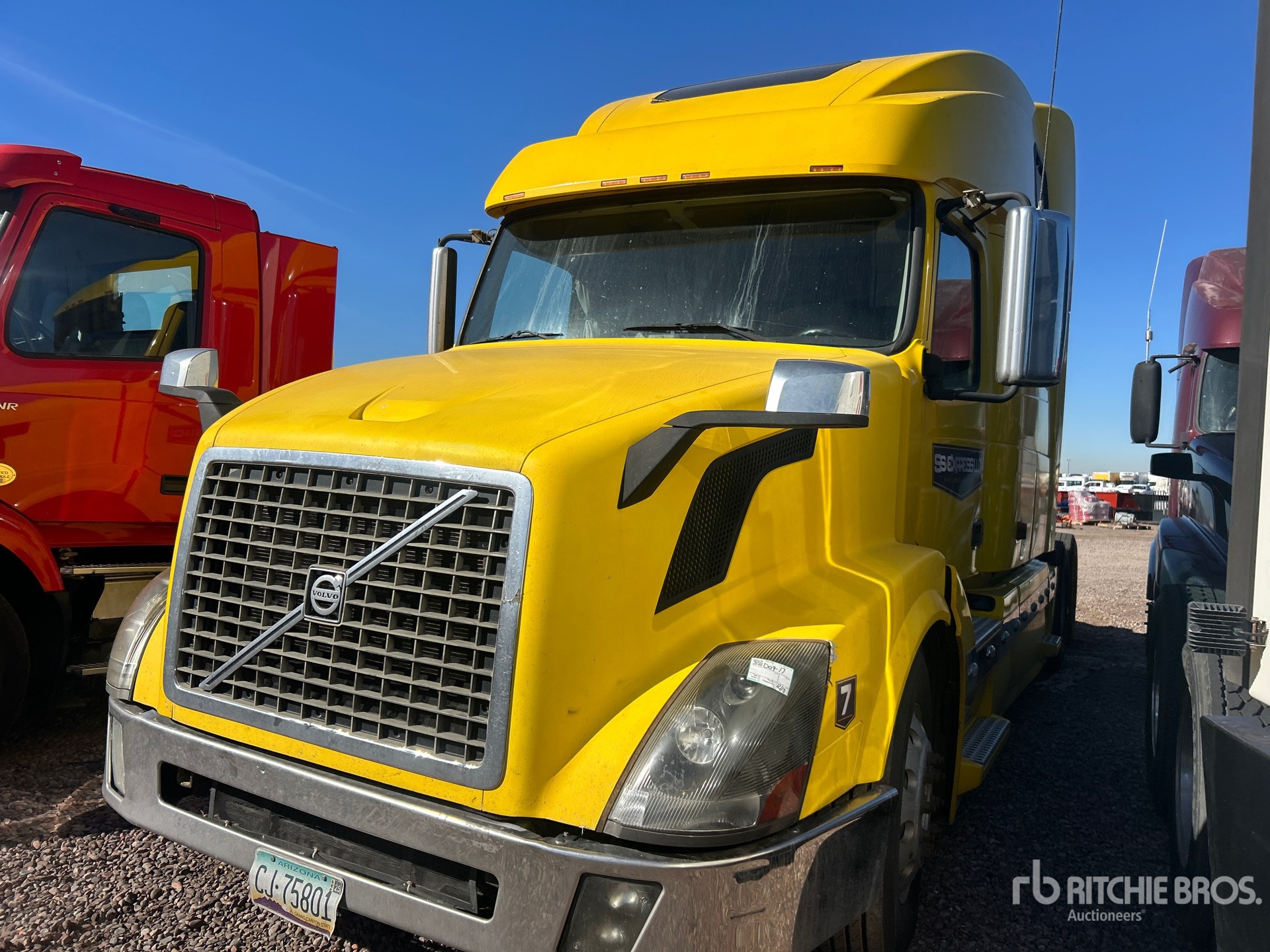 Aspect général with Image, coin avant gauche