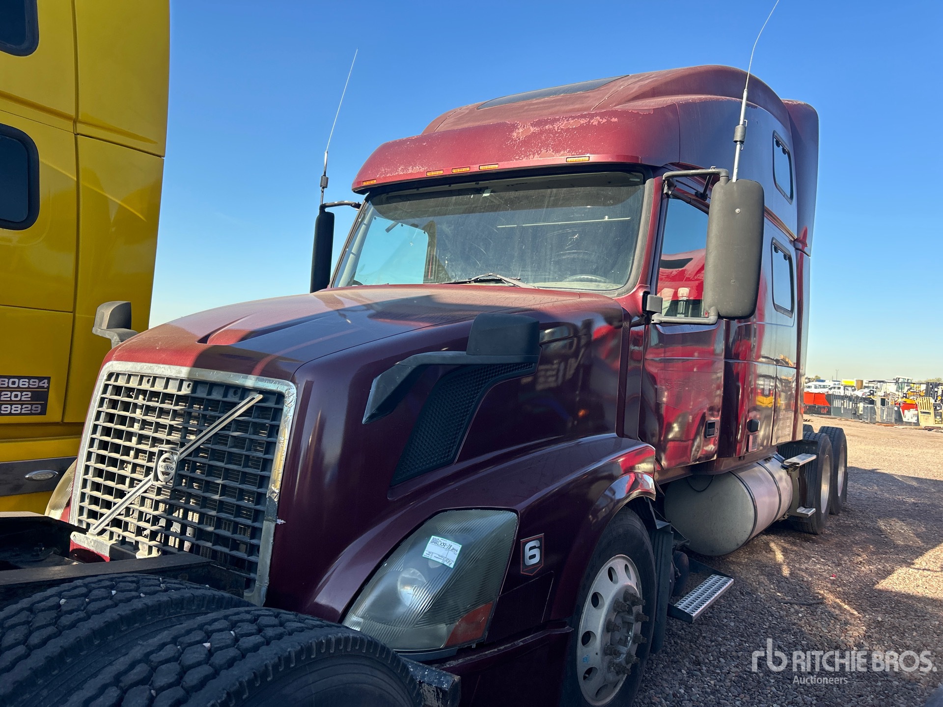 Aspect général with Image, coin avant gauche