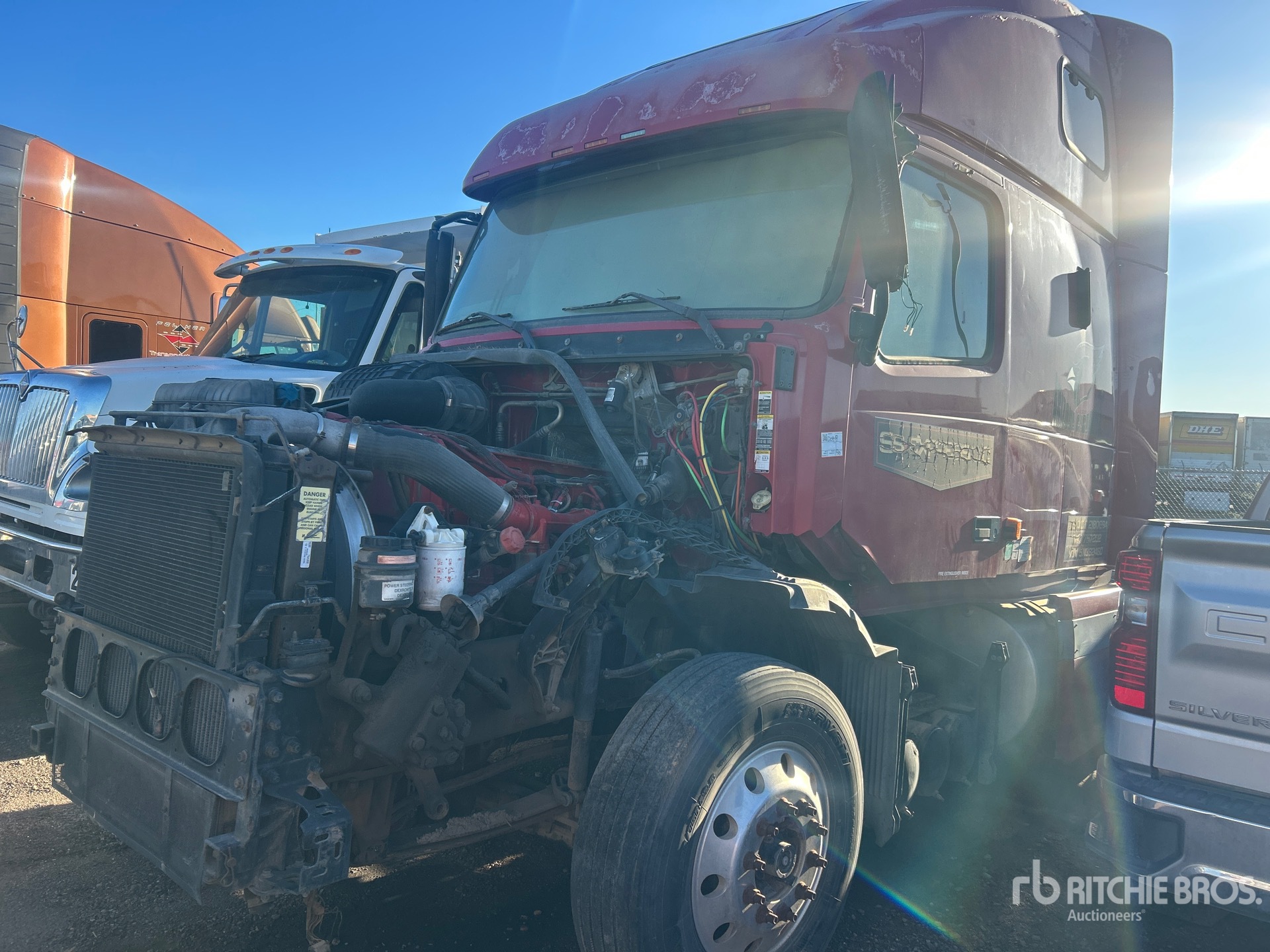 Aspect général with Image, coin avant gauche