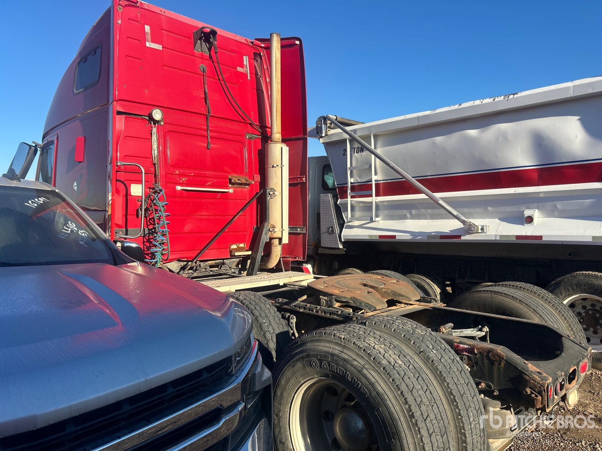 Aspect général with Image, coin arrière gauche