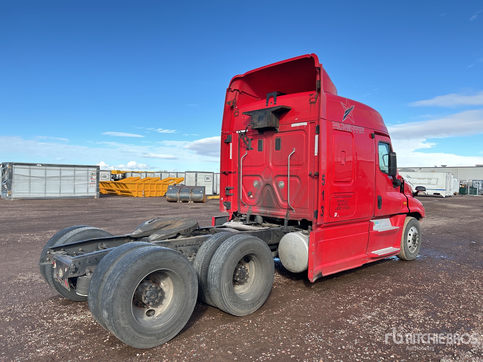 General Appearance with Bild, Ecke hinten rechts