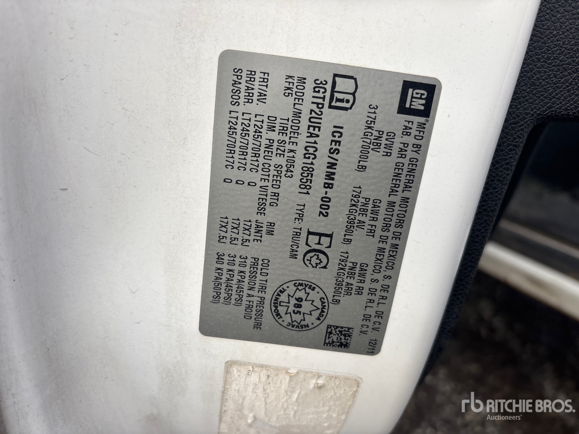 General Appearance with Serial Number / VIN