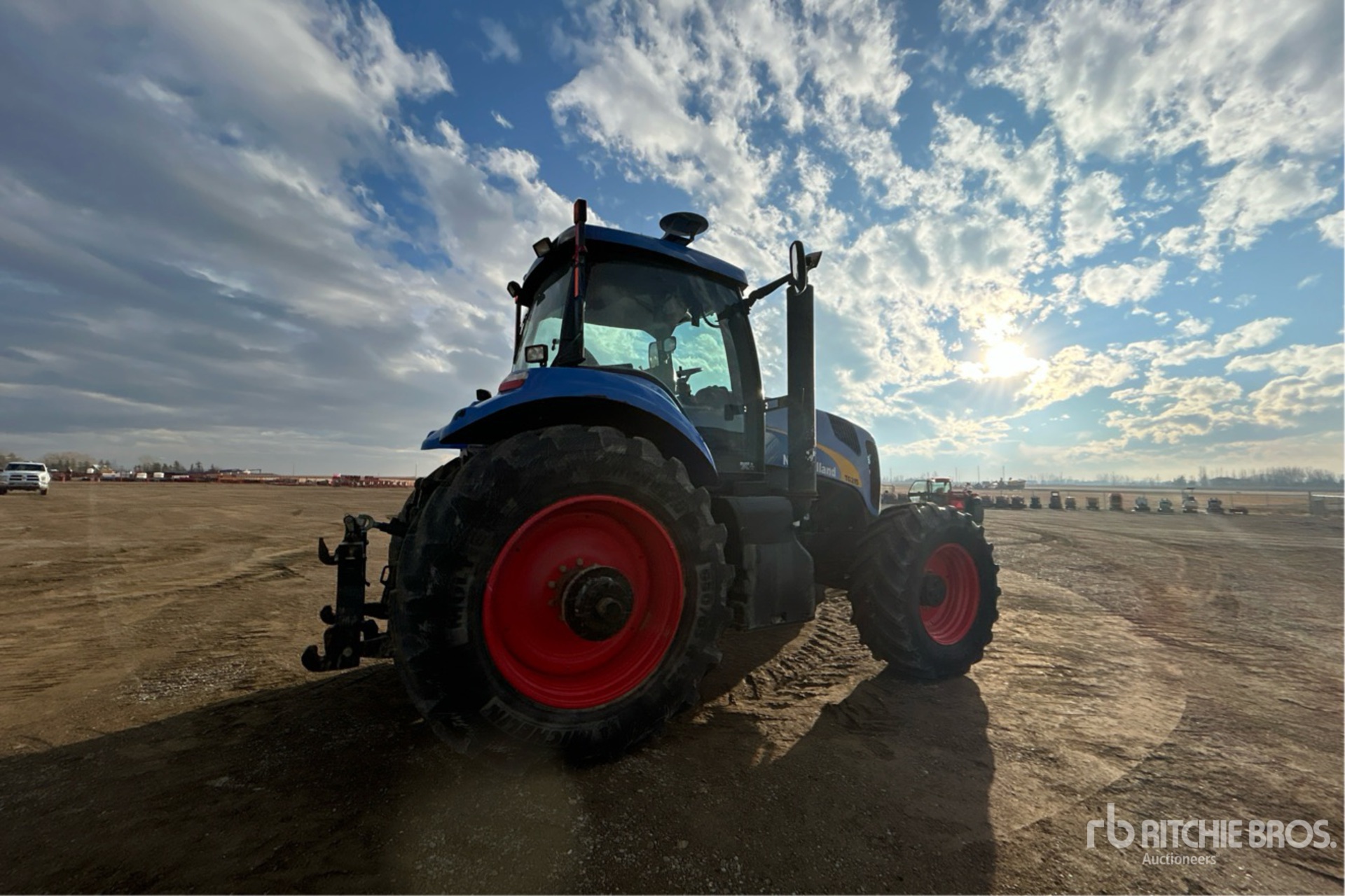 General Appearance with Foto, angolo anteriore sinistro