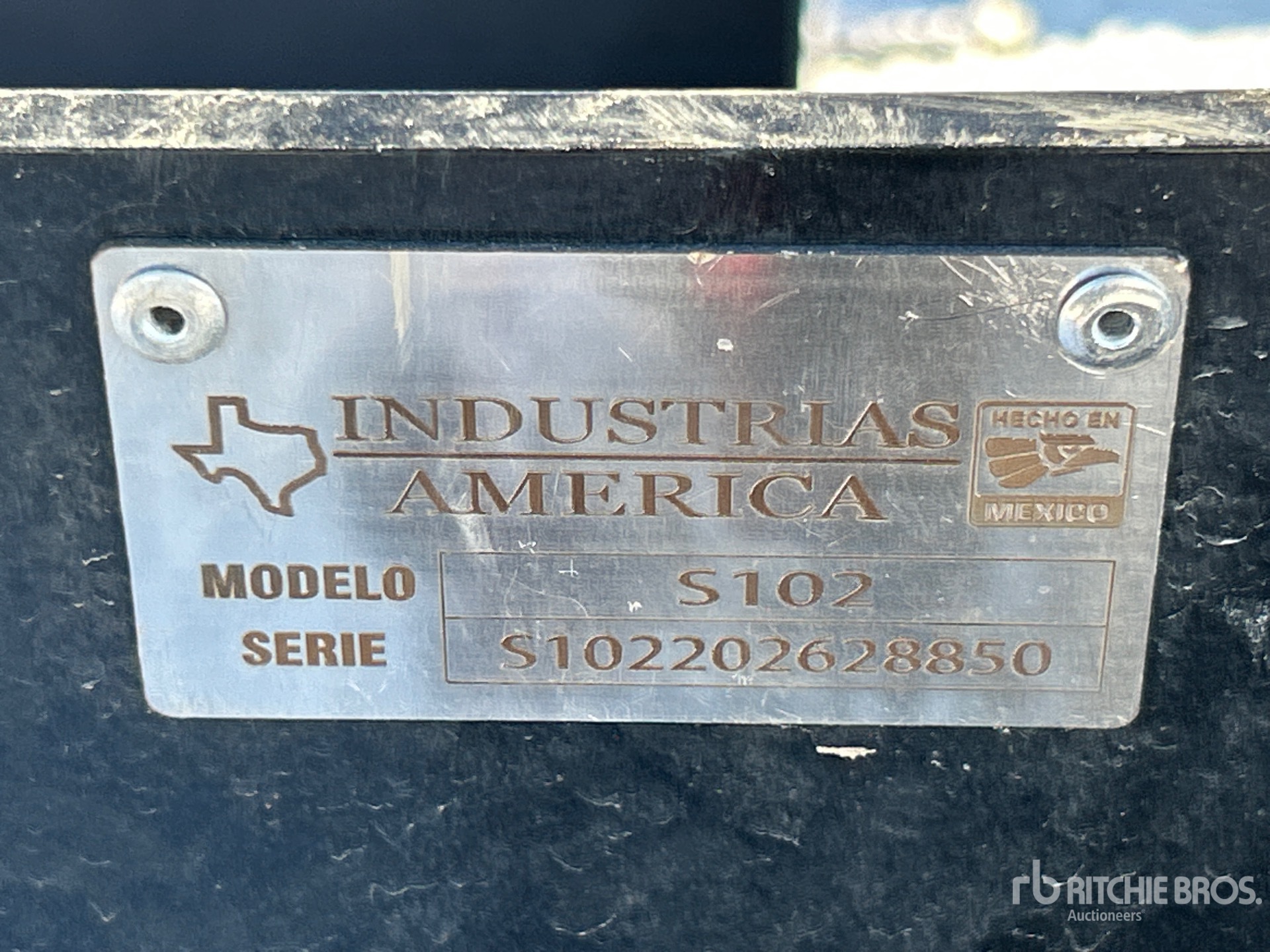 General Appearance with Seriennummer / FIN