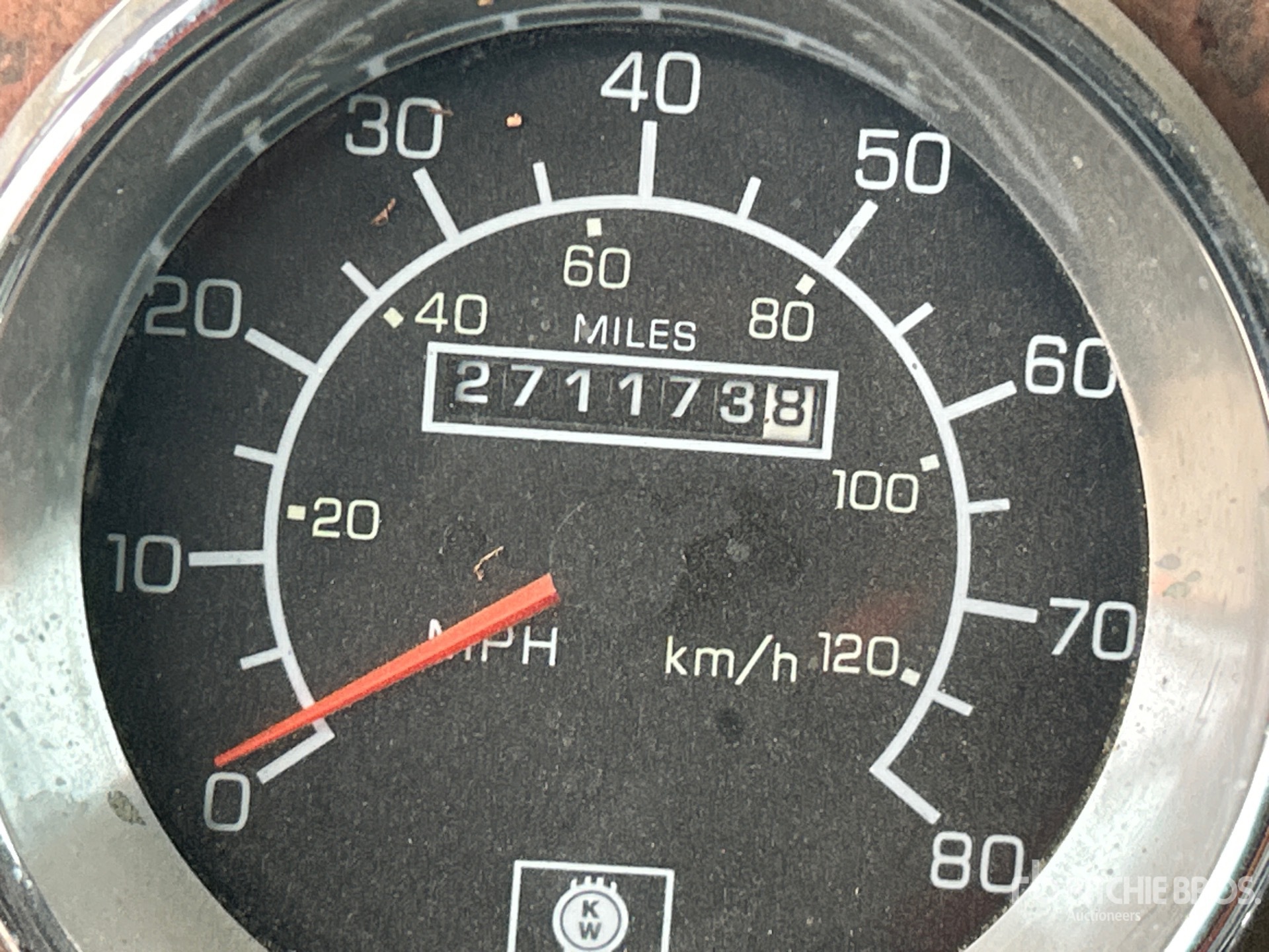 General Appearance with Hour Meter / Odometer