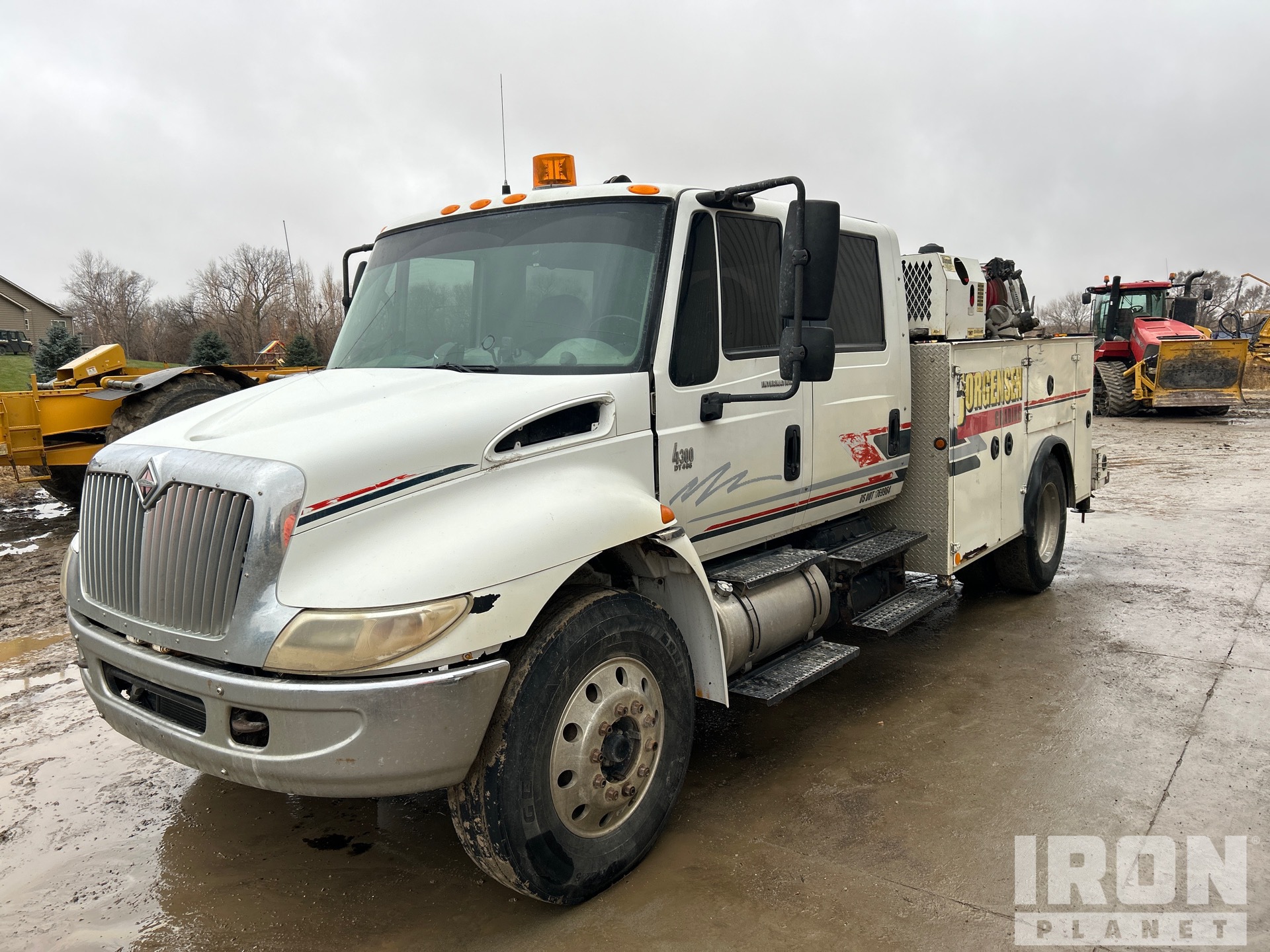 General Appearance with Featured Photo