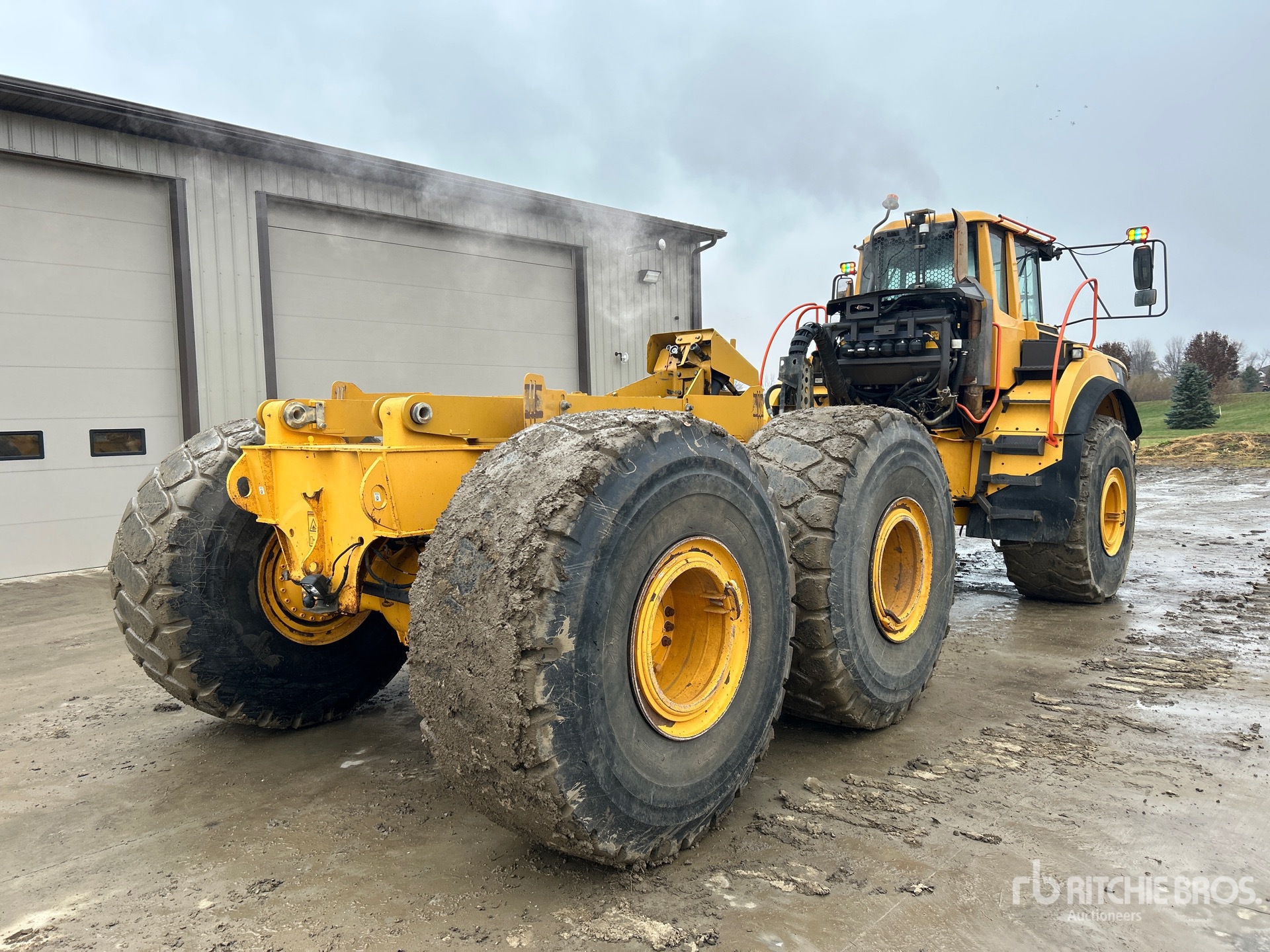 General Appearance with Bild, Ecke hinten rechts