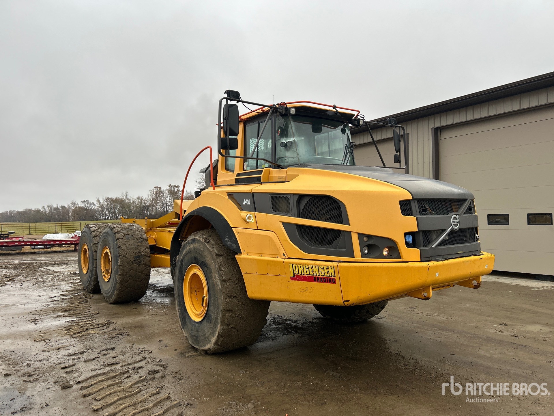 General Appearance with Bild, Ecke vorne rechts