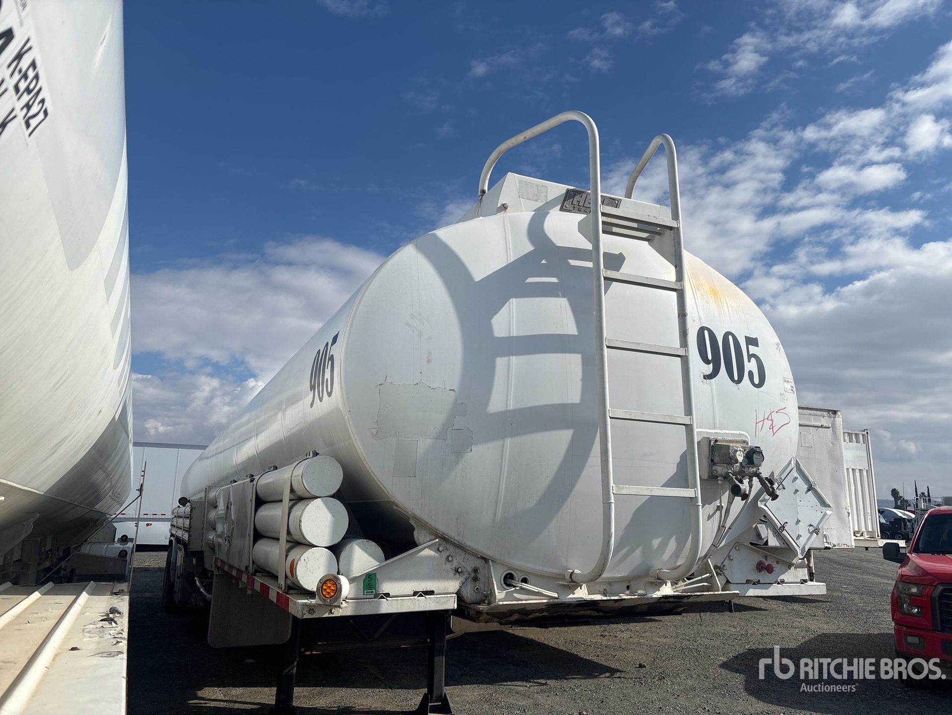 General Appearance with Image, coin avant droit