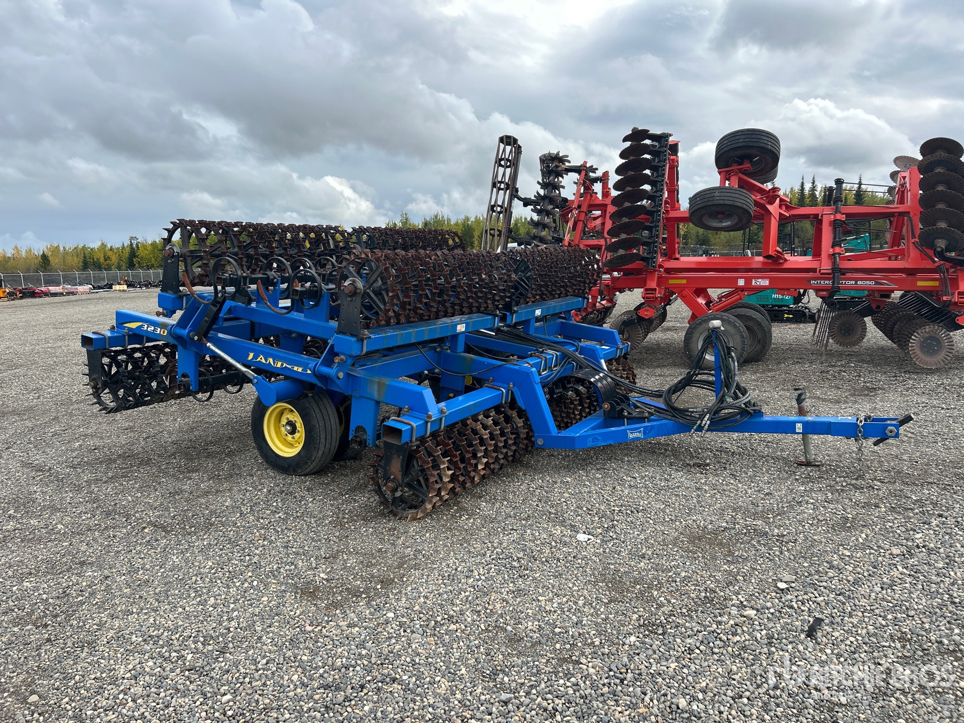 General Appearance with Image, coin avant droit