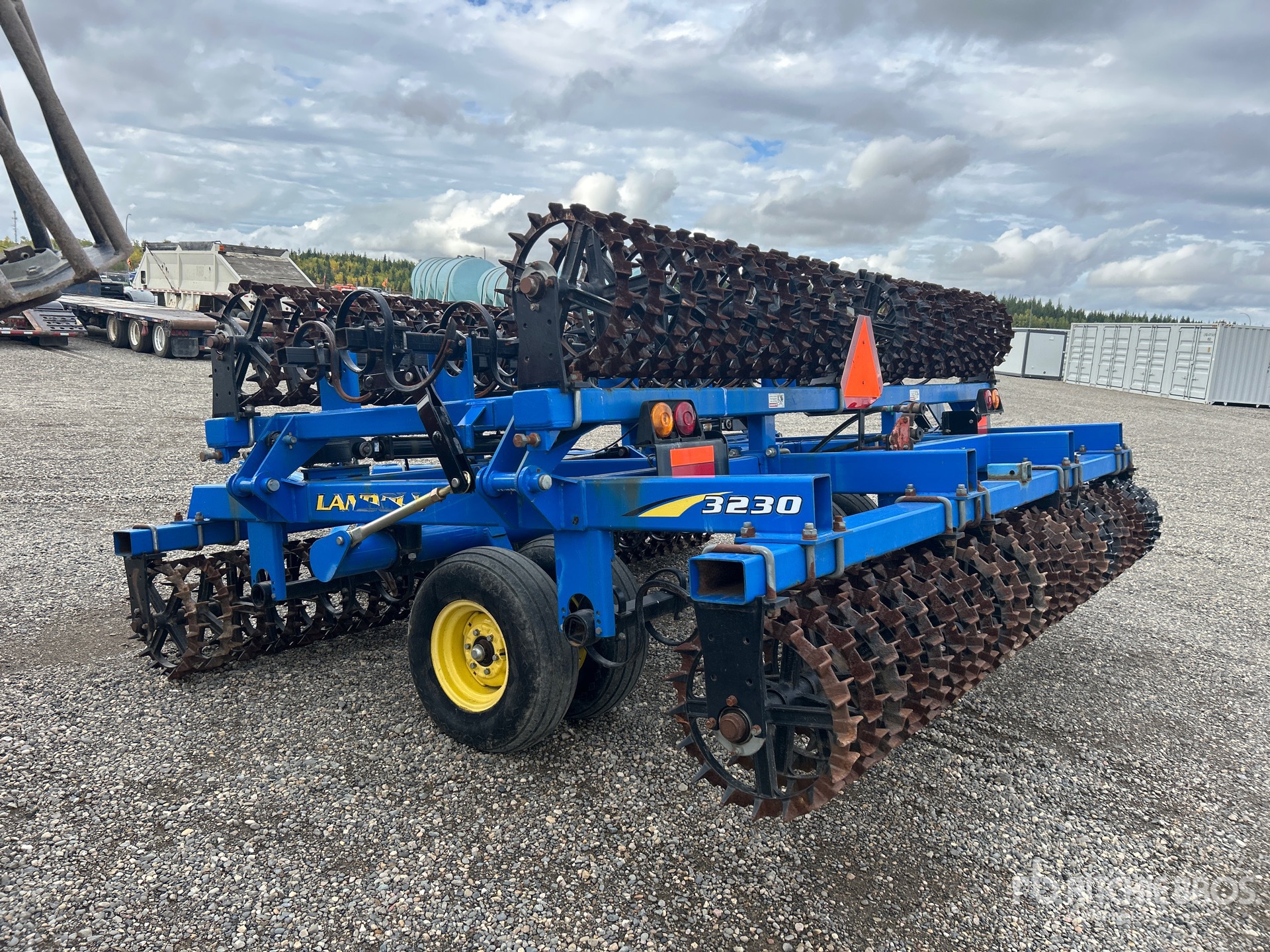 General Appearance with Image, coin arrière gauche