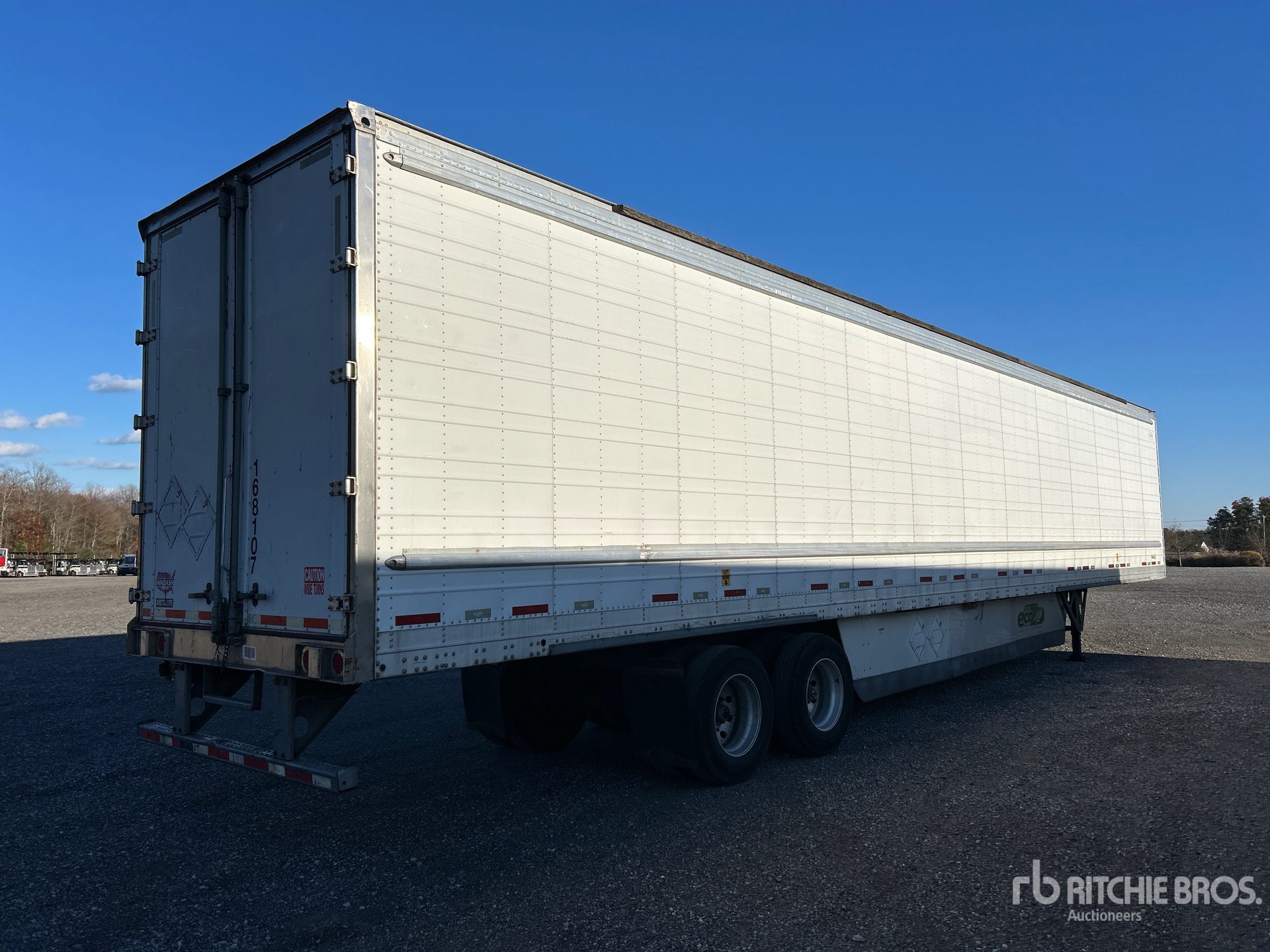 General Appearance with Imagen: esquina trasera derecha