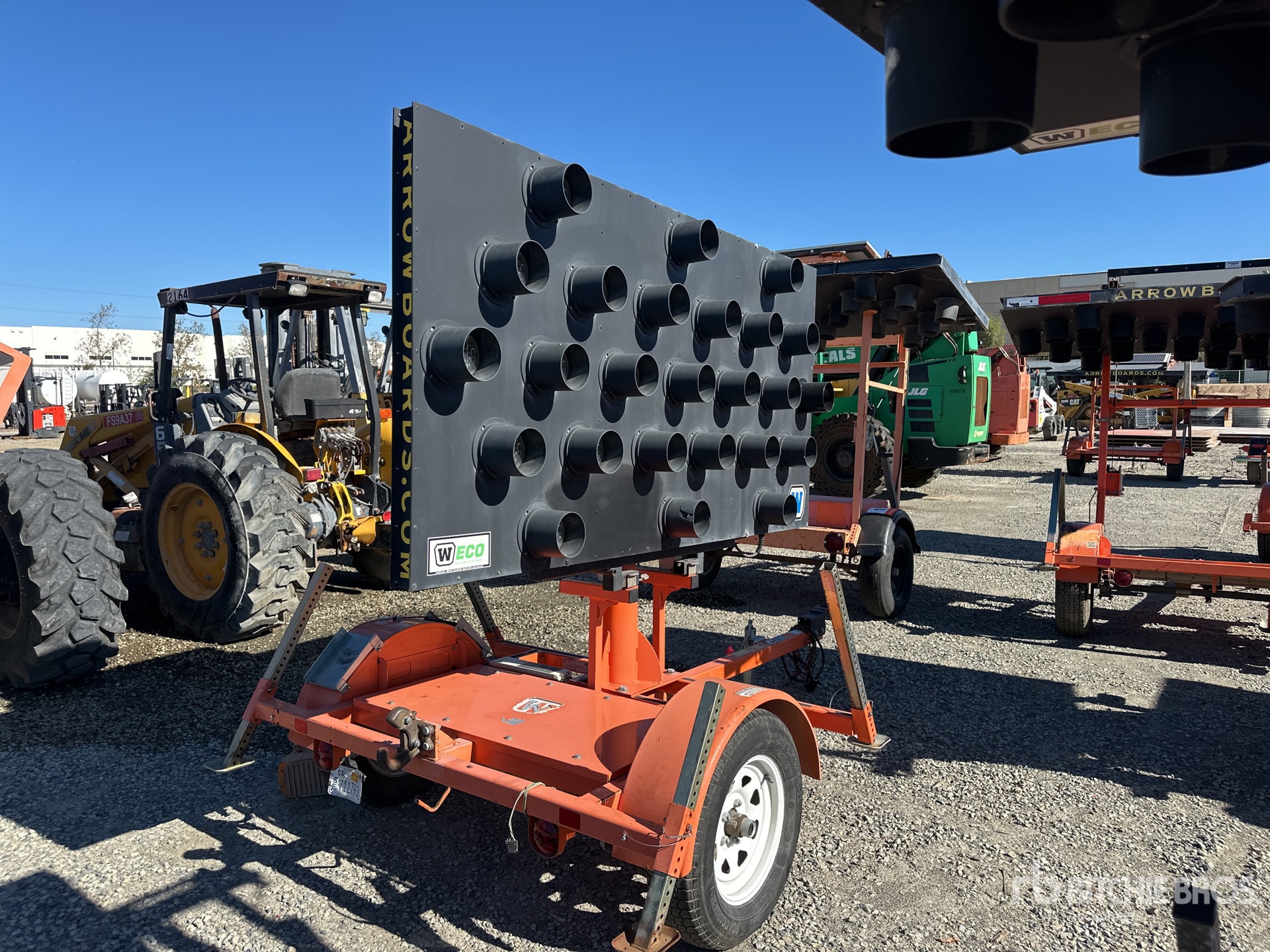 General Appearance with Bild, Ecke hinten rechts