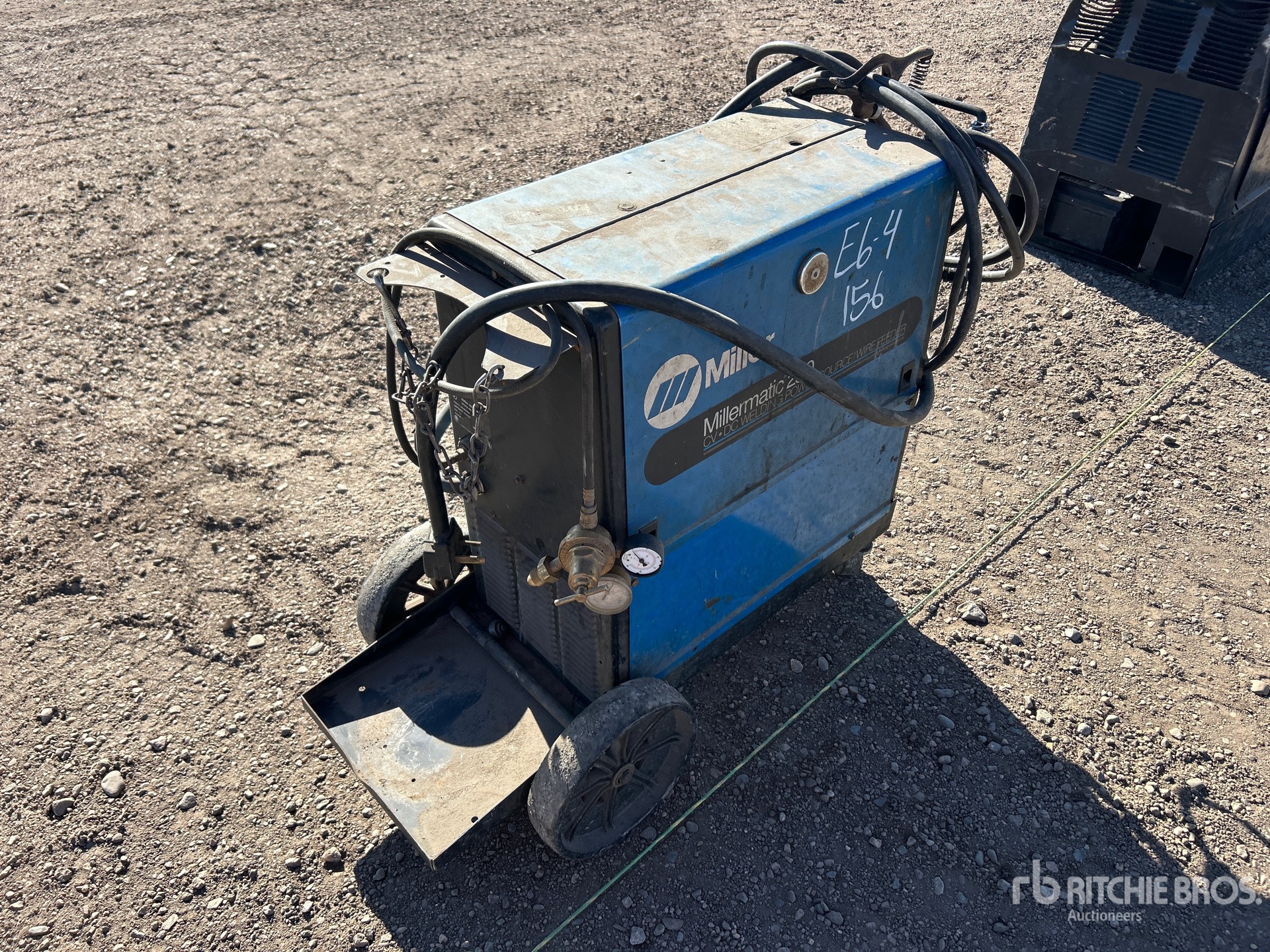 General Appearance with Bild, Ecke hinten rechts