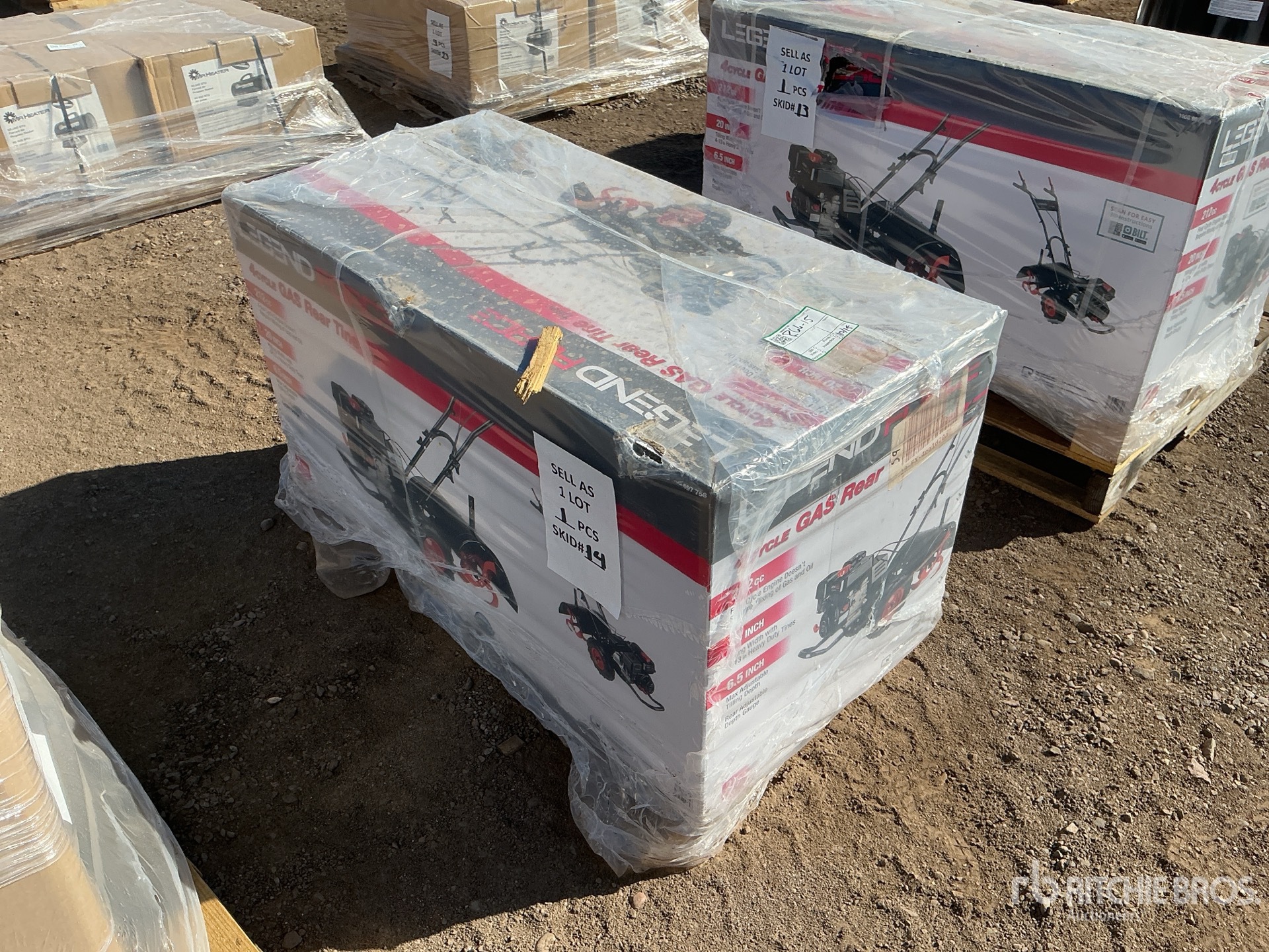 General Appearance with Bild, Ecke hinten rechts