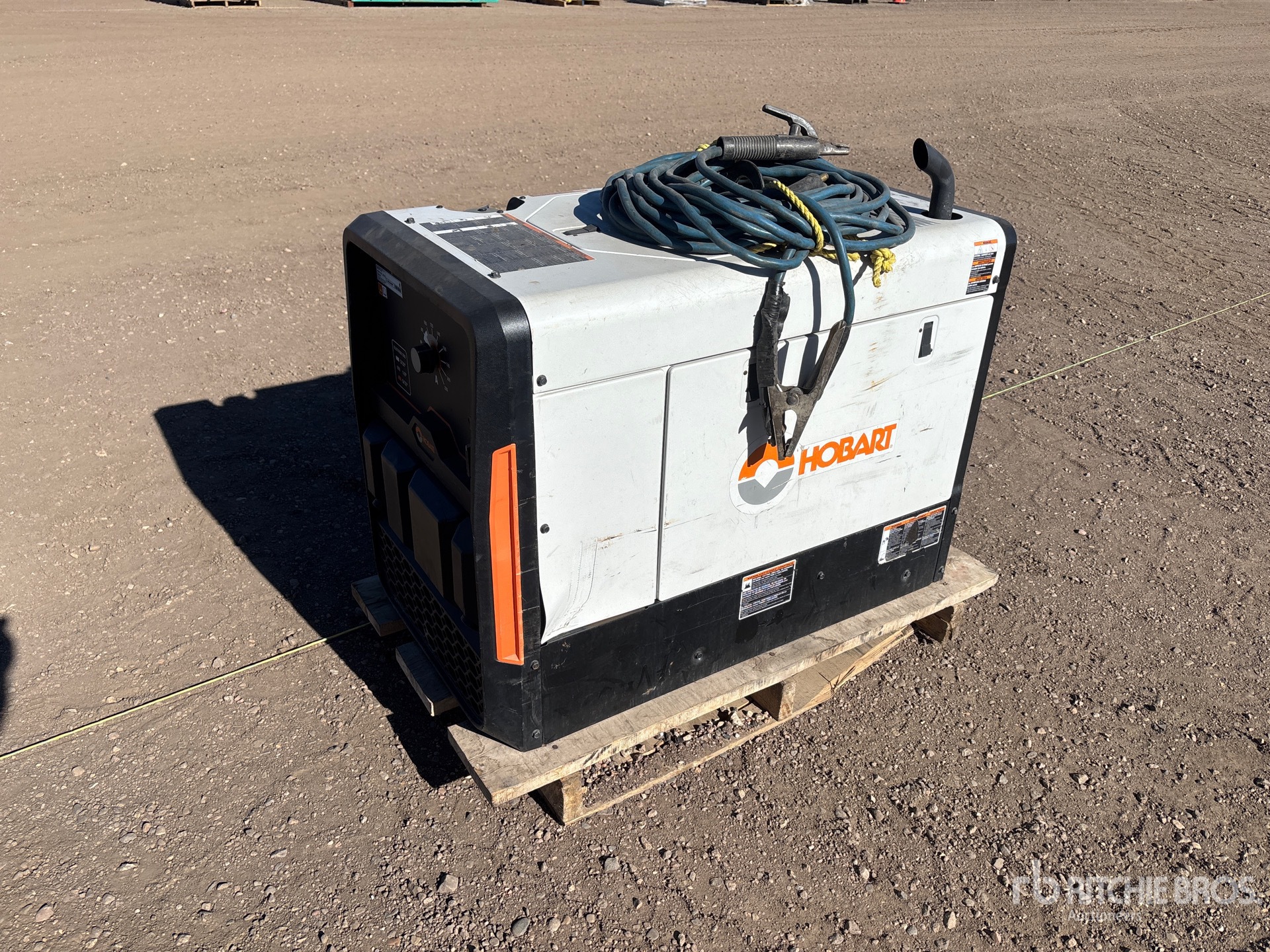 General Appearance with Imagen: esquina delantera izquierda