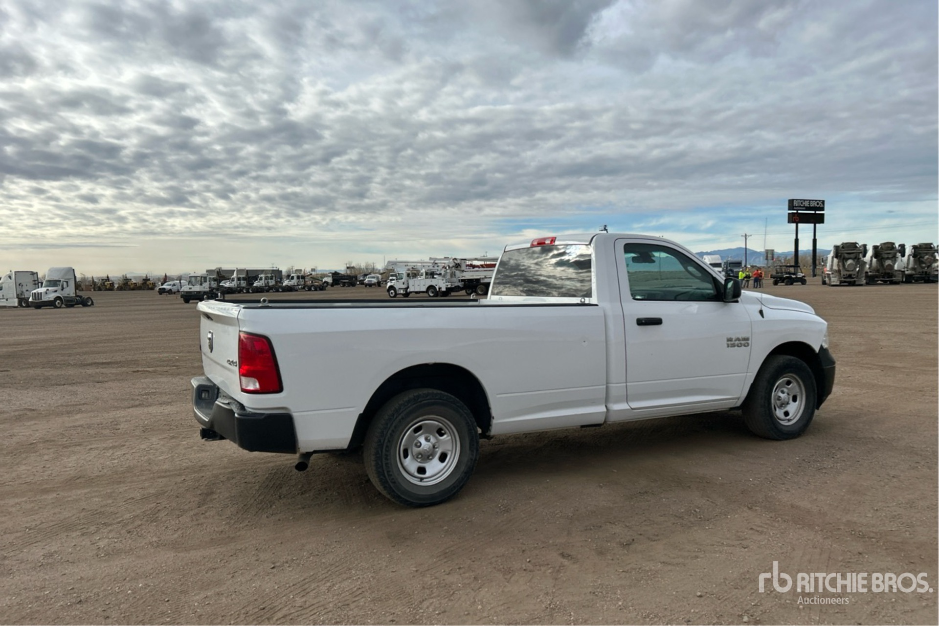 General Appearance with Picture, Right Rear Corner