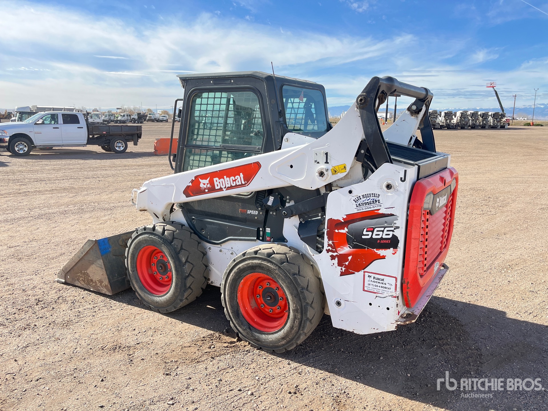 General Appearance with Bild, Ecke hinten links