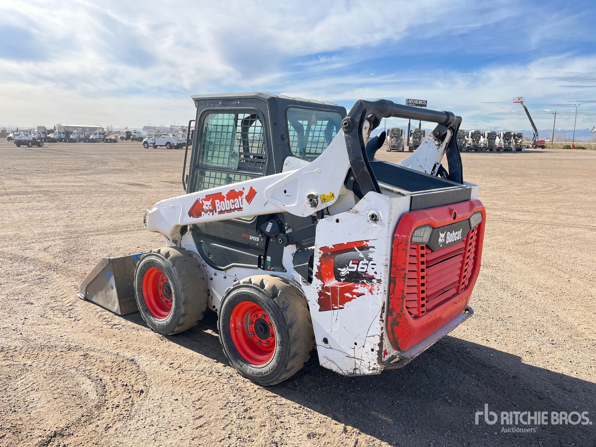 General Appearance with Bild, Ecke hinten links