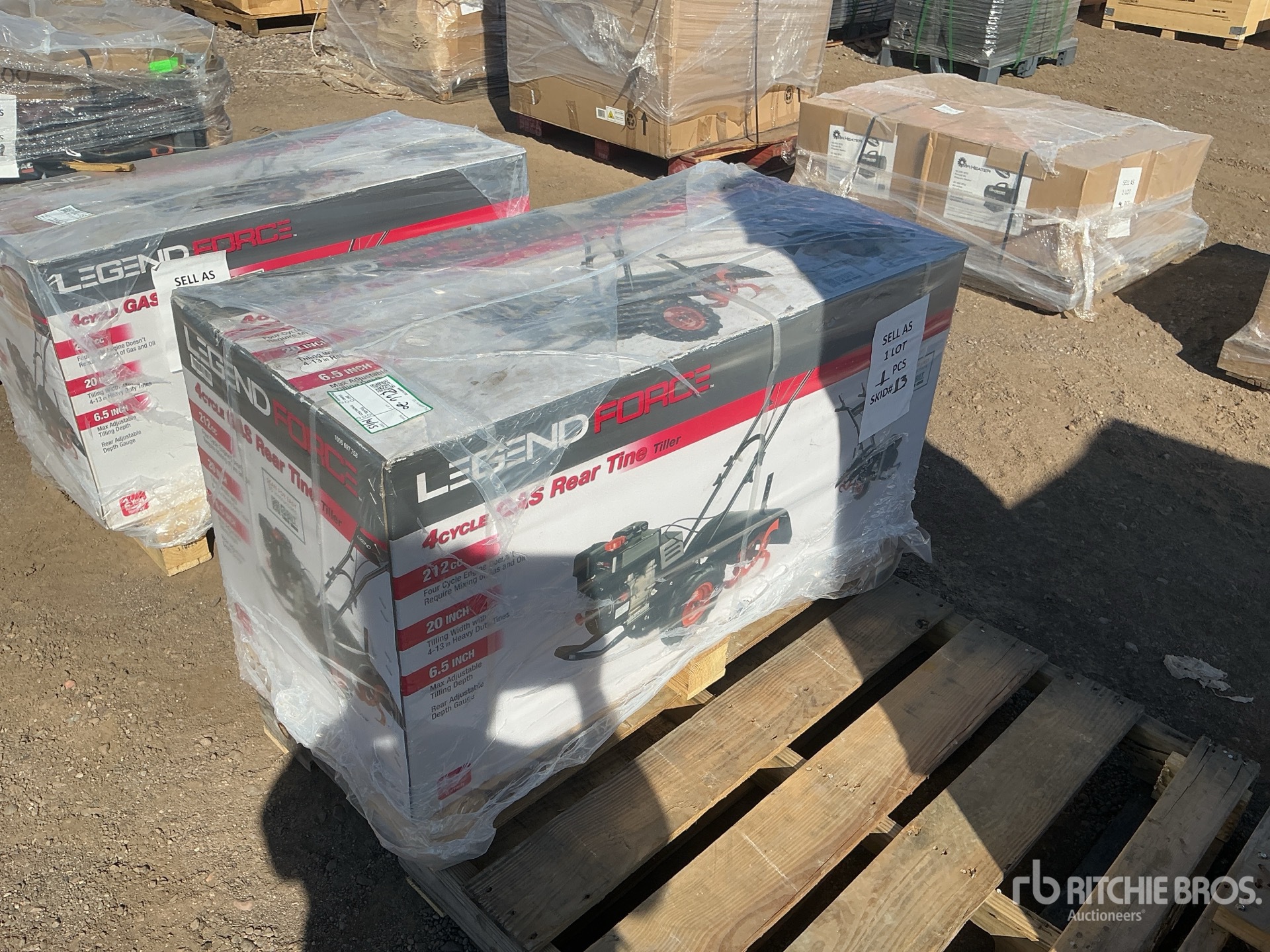 General Appearance with Bild, Ecke vorne rechts