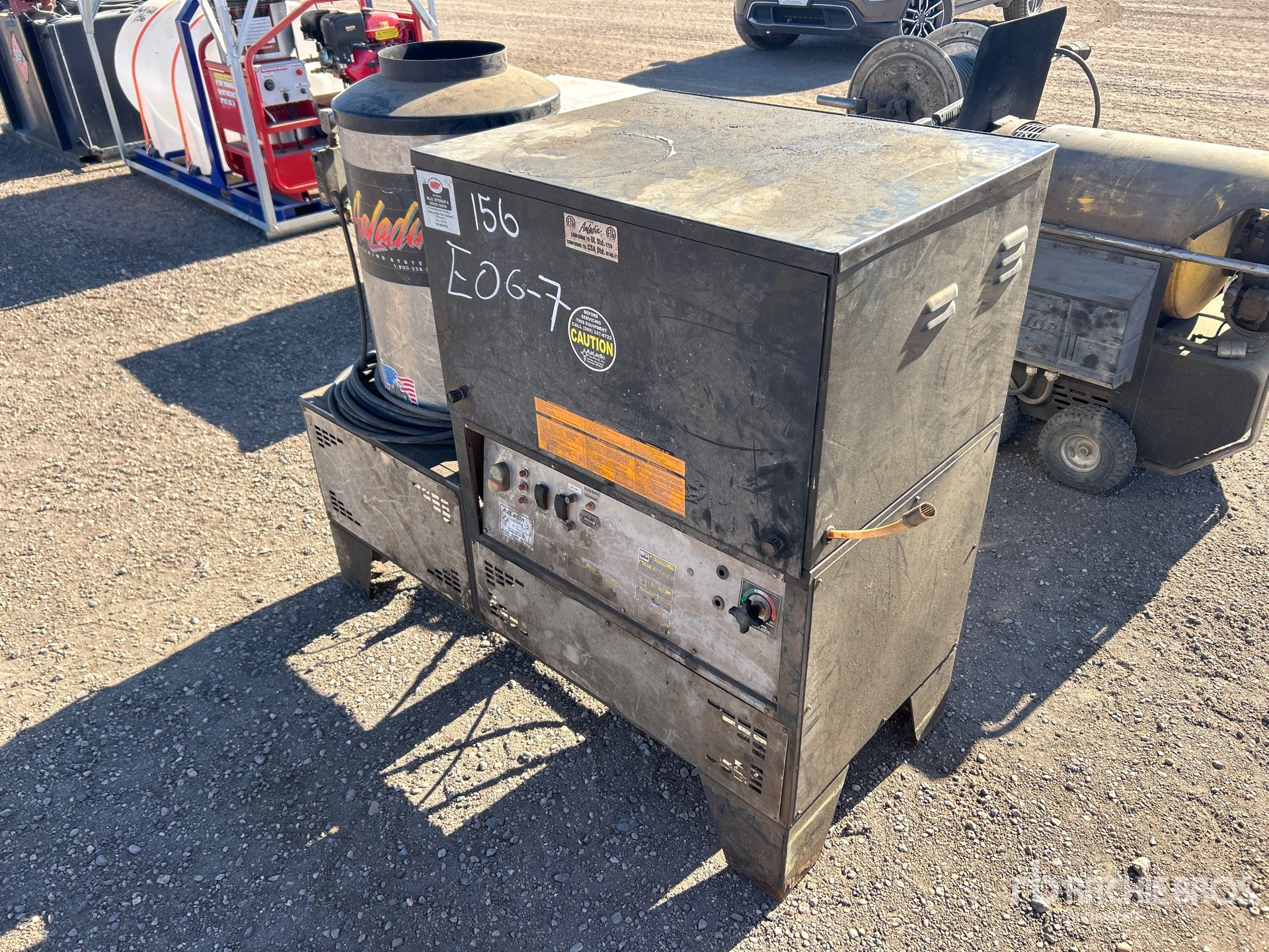 General Appearance with Picture, Left Rear Corner