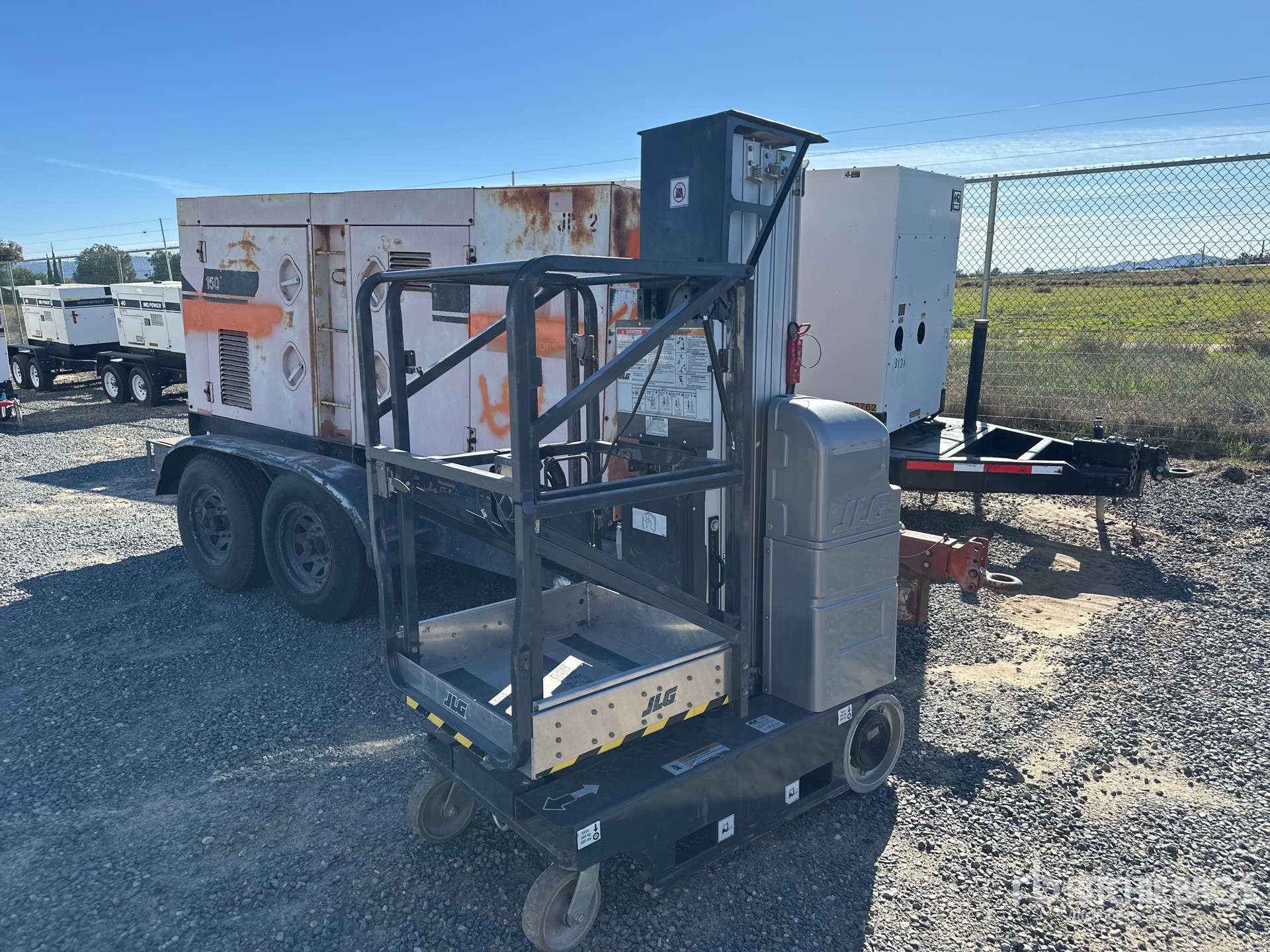 General Appearance with Picture, Left Front Corner