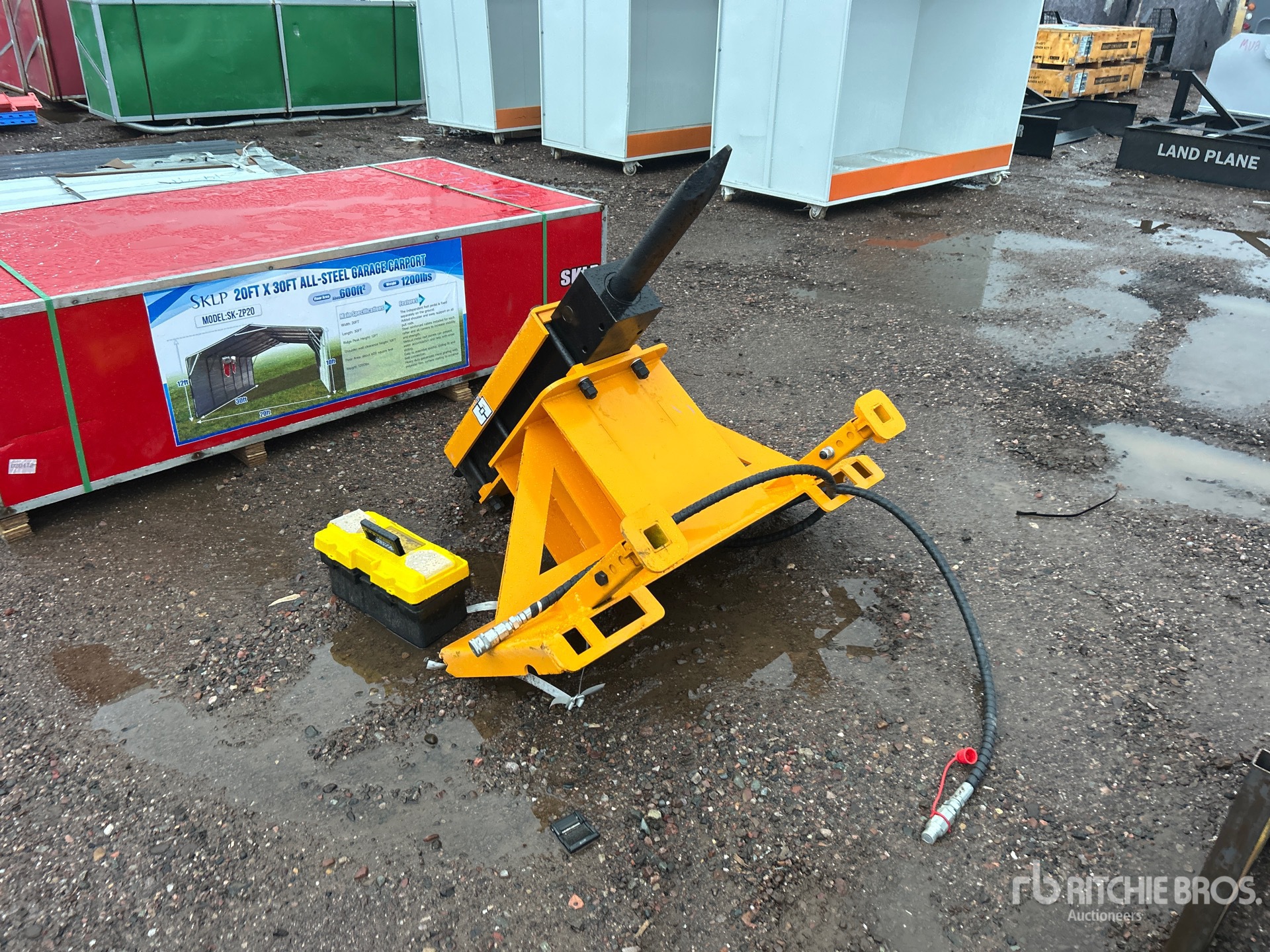 General Appearance with Bild, Ecke vorne rechts