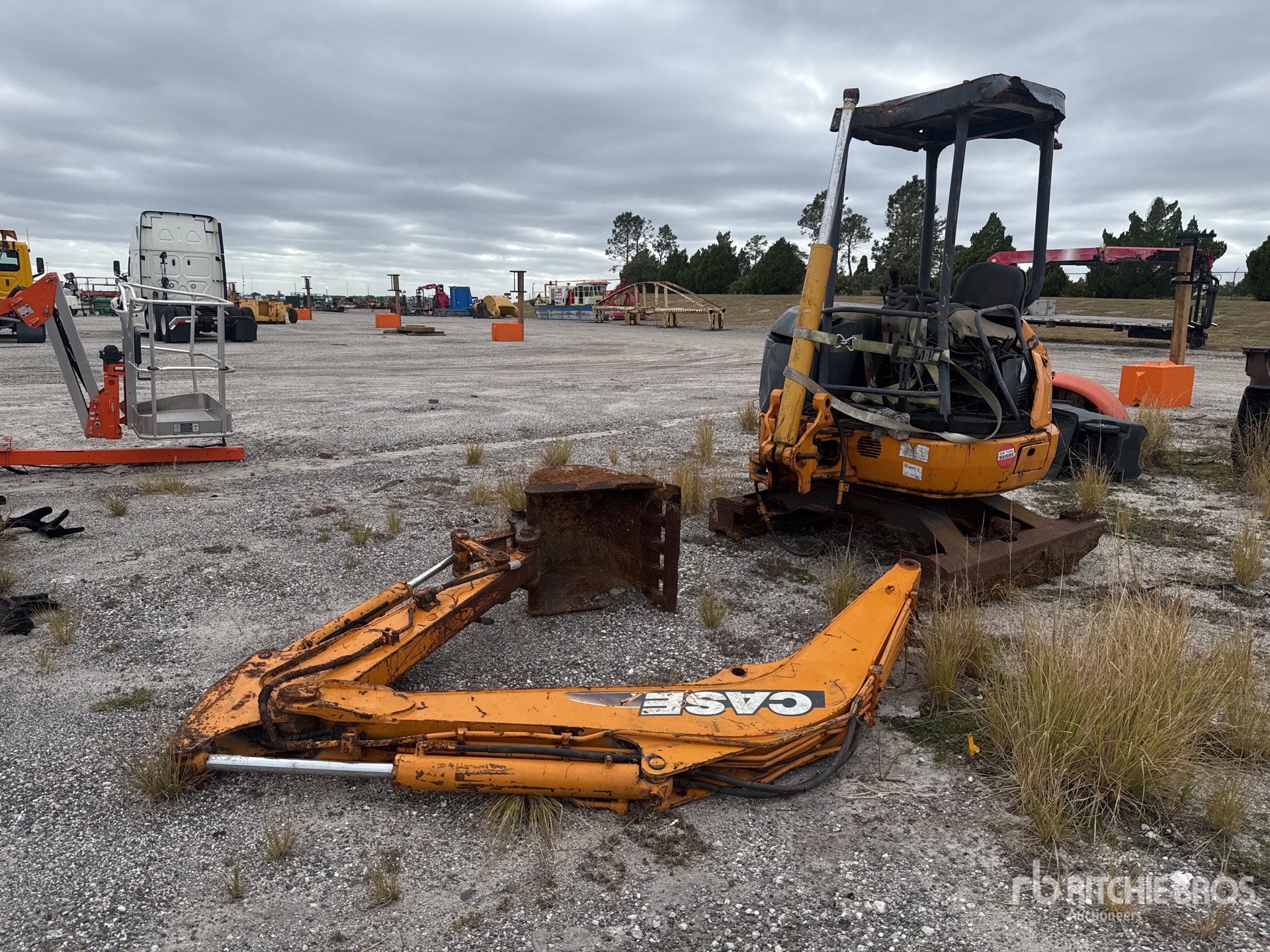 General Appearance with Image, coin avant gauche