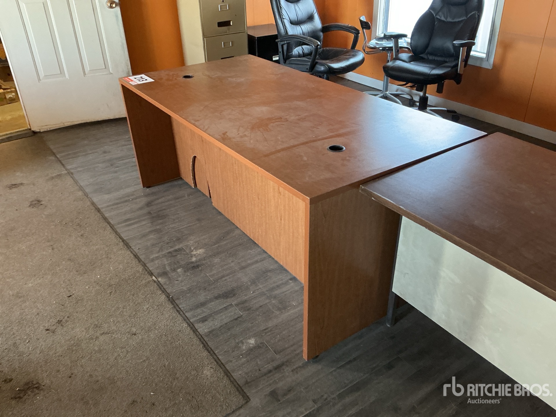 General Appearance with Imagen: esquina delantera izquierda