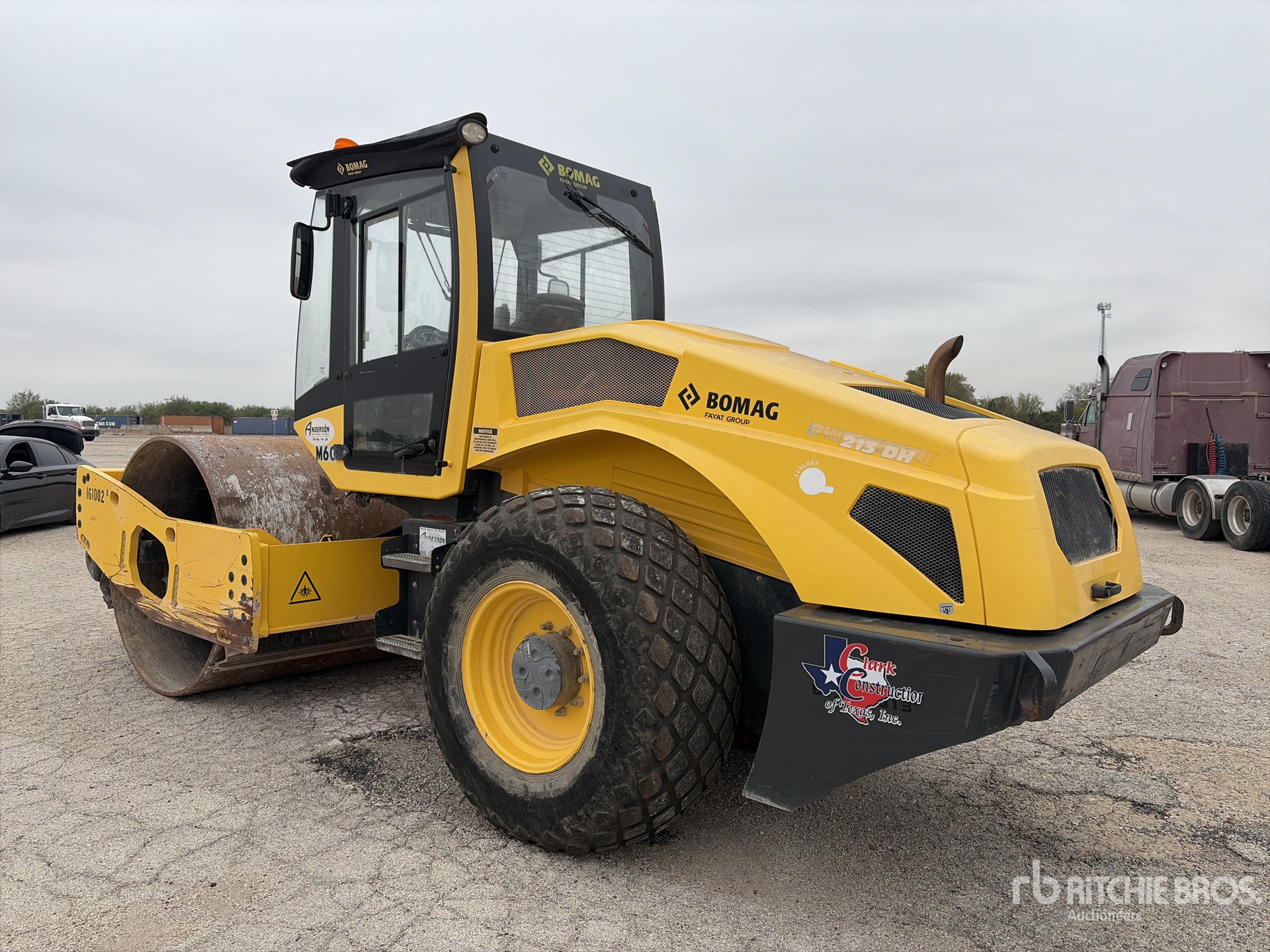 General Appearance with Imagen: esquina trasera izquierda