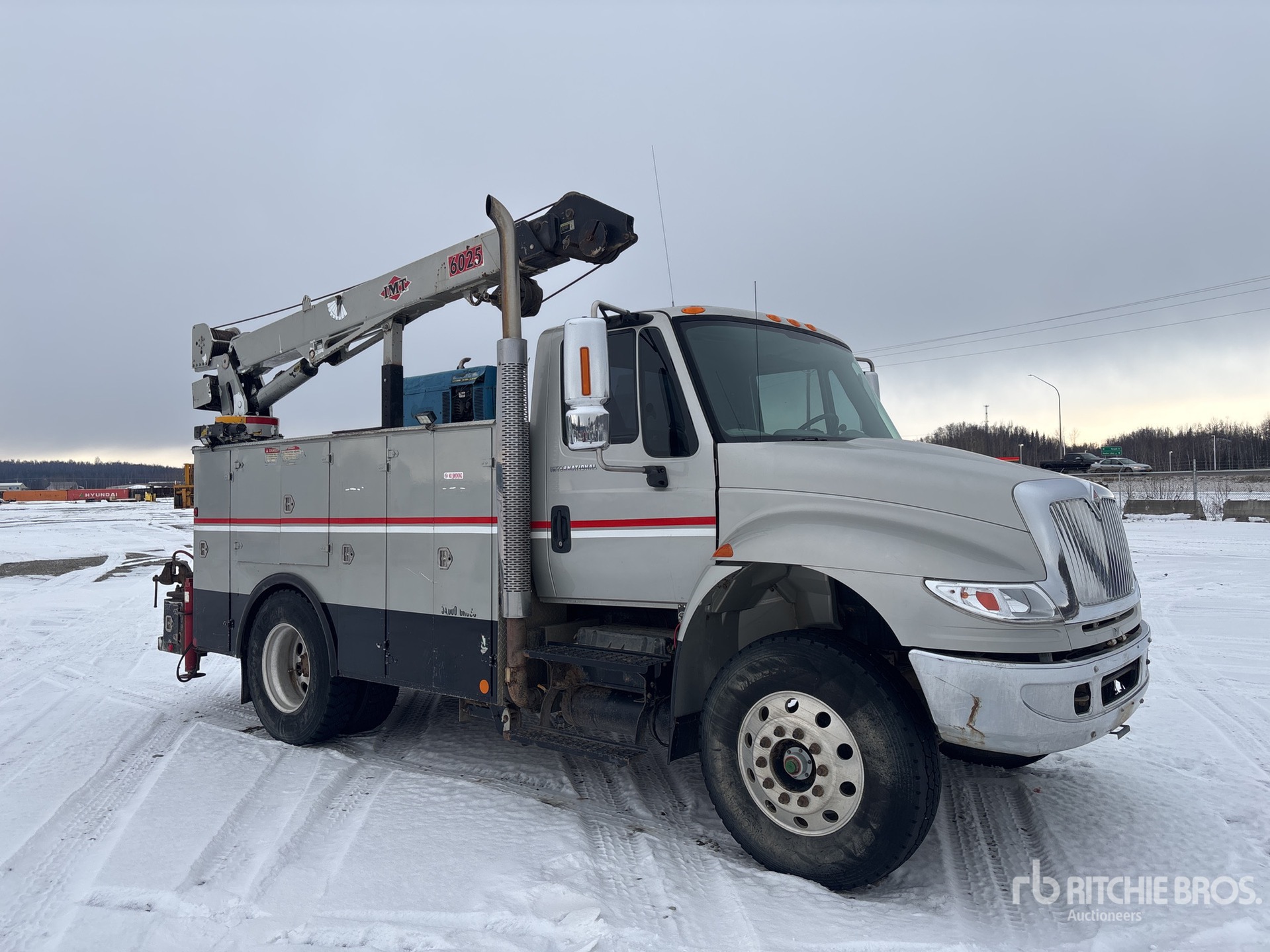 Aspect général with Image, coin avant droit