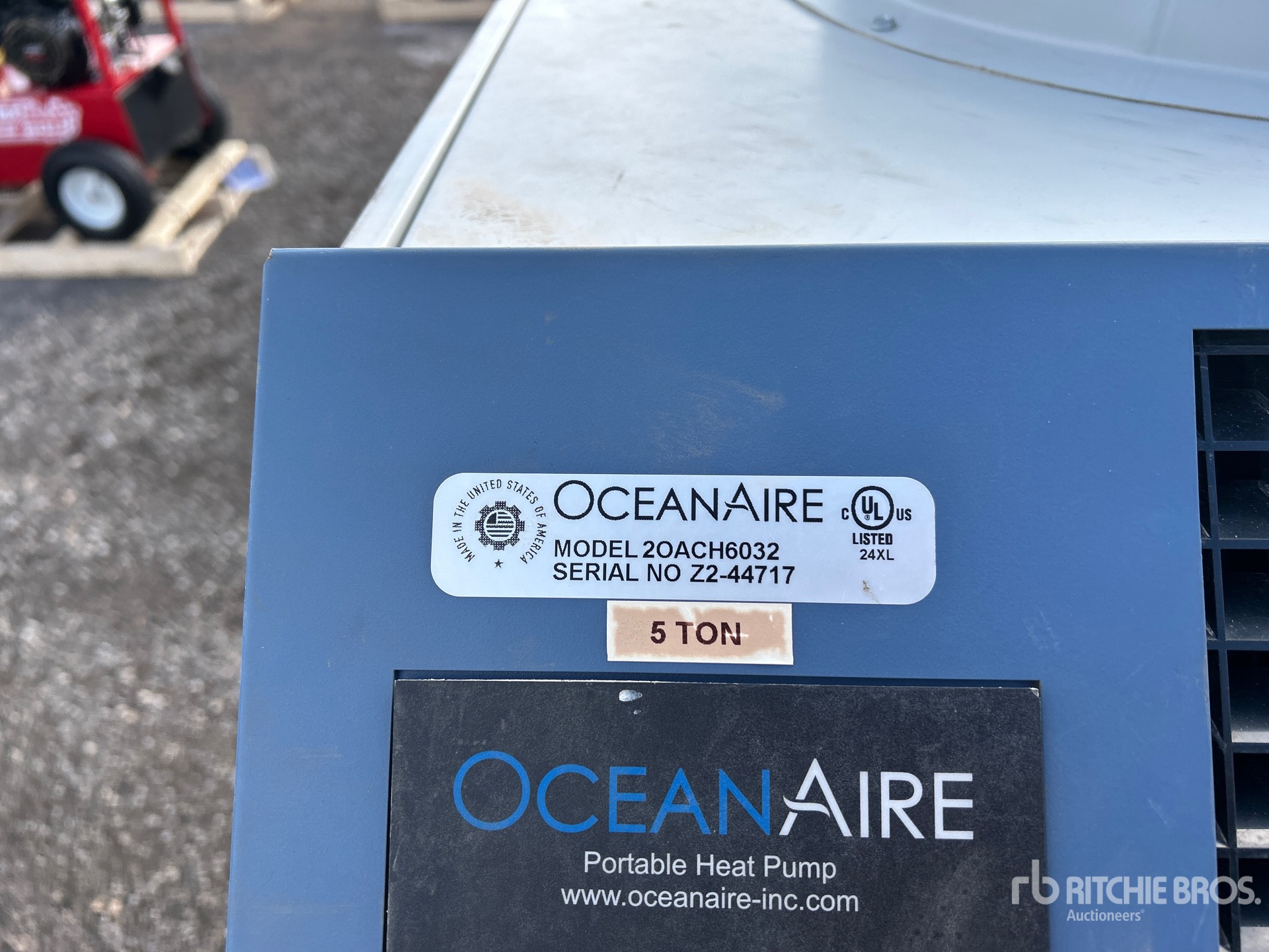 General Appearance with Seriennummer / FIN