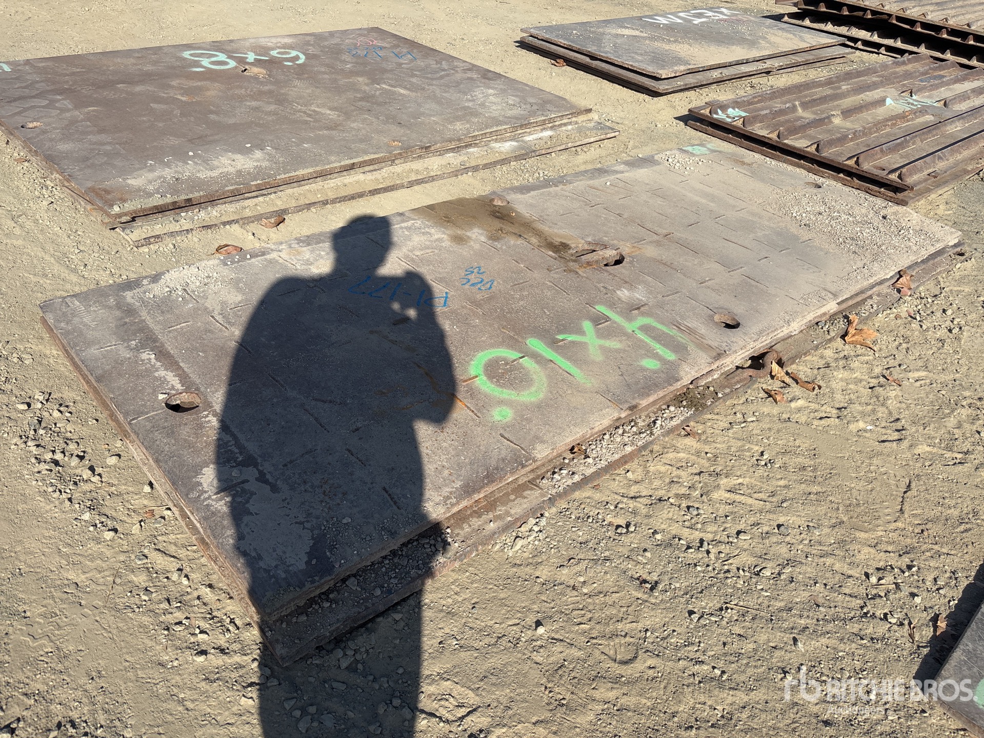 General Appearance with Bild, Ecke hinten links