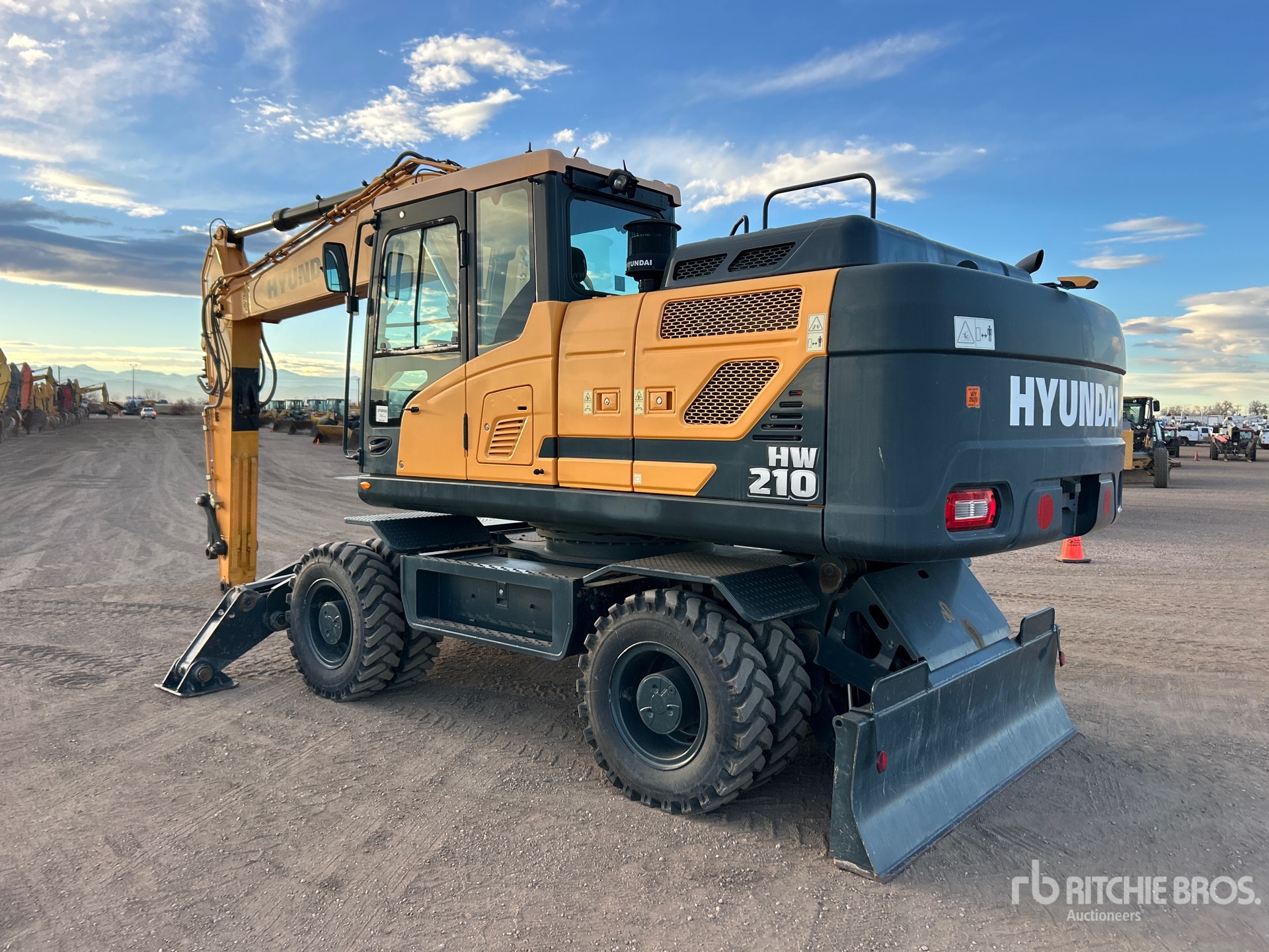 General Appearance with Picture, Left Rear Corner